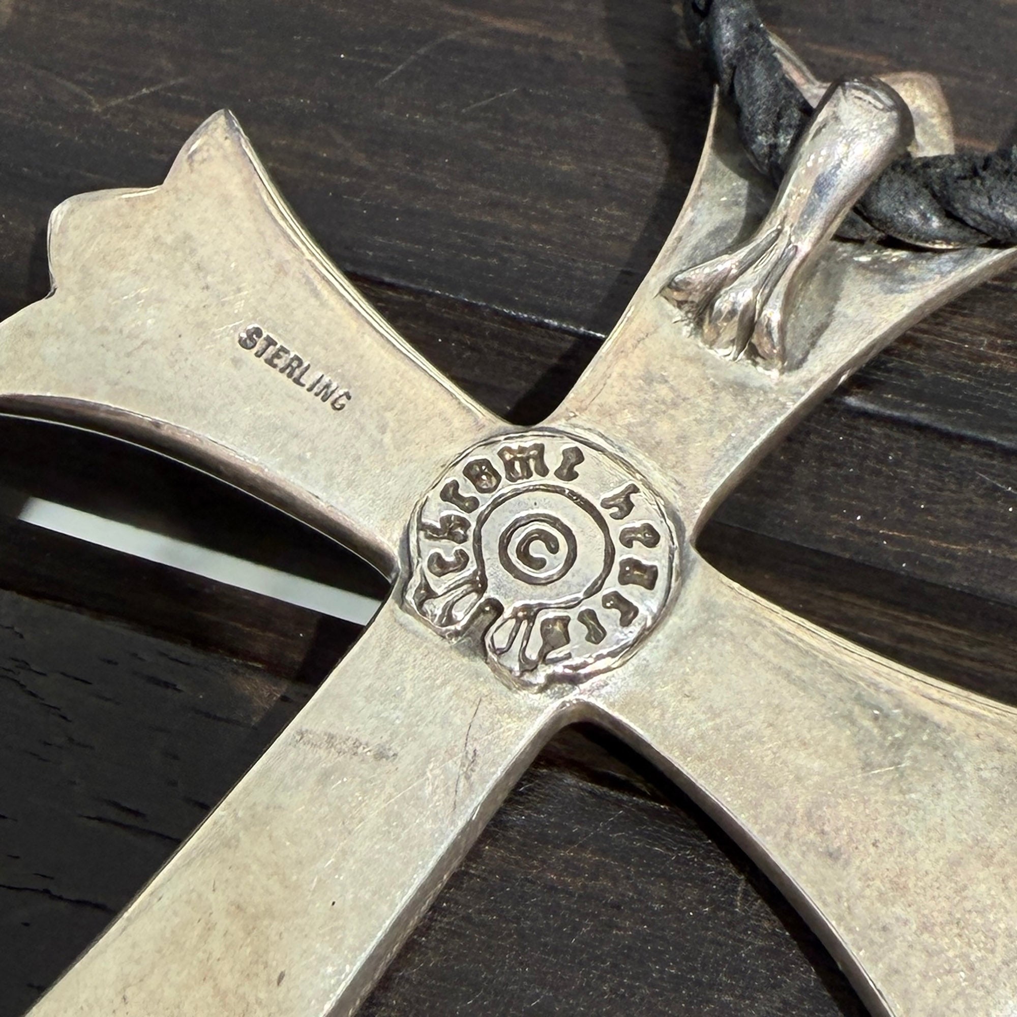 CHROME HEARTS W Boro Tip Leather Blade Large Cross Pendant Top