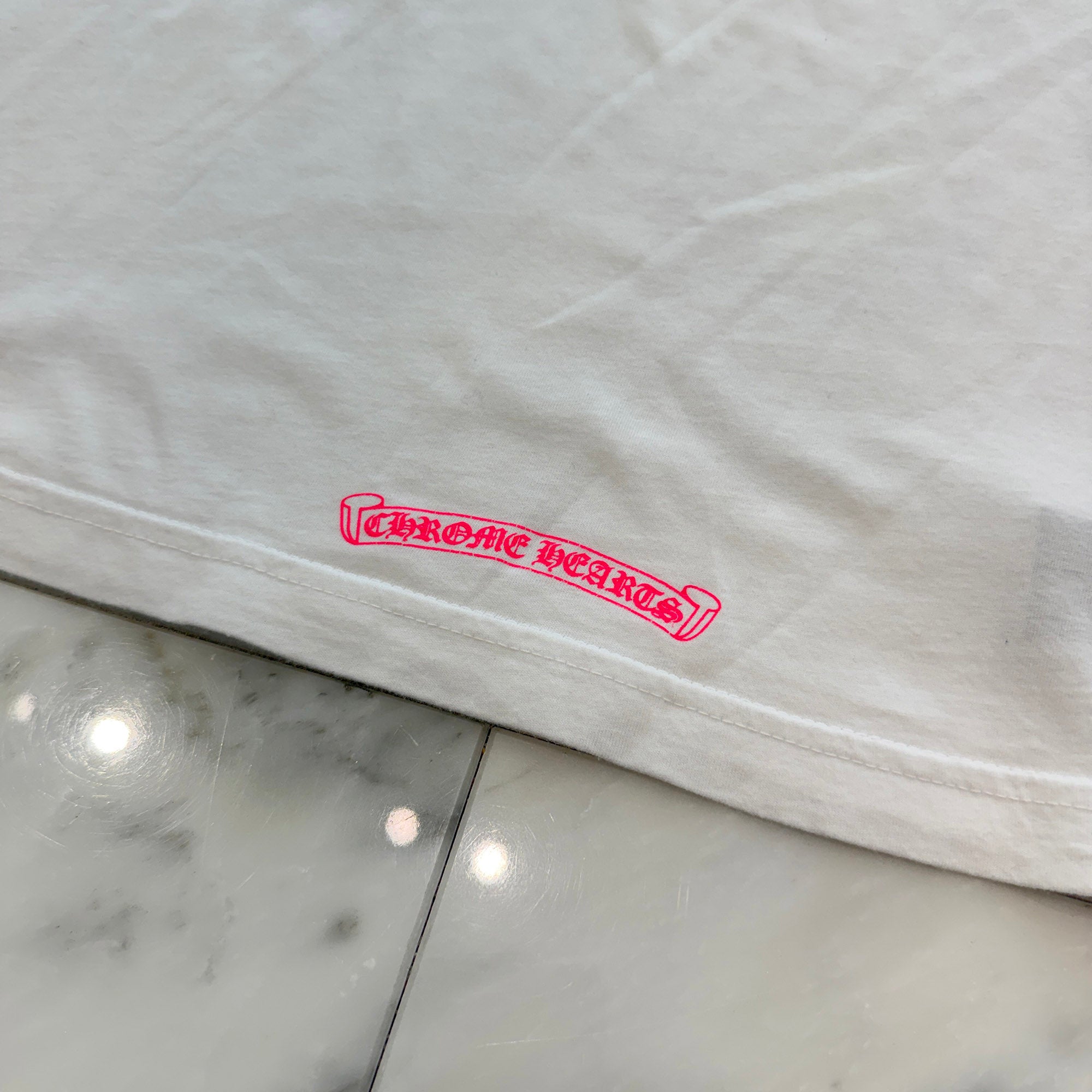 CHROME HEARTS Pink Made In Hollywood Vertical Logo Tee Size L クロムハーツ ピンク メイドインハリウッド ヴァーティカルロゴ Tシャツ サイズL