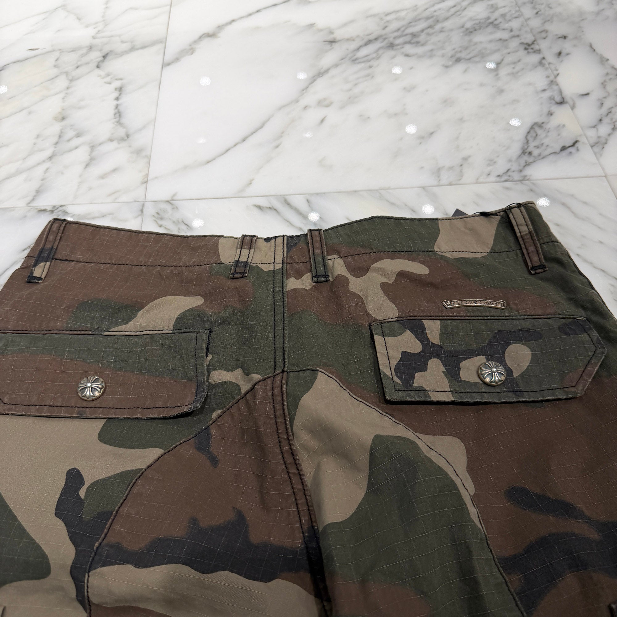 CHROME HEARTS Cross Ball Button Camo Cargo Pants Pants Size 33 クロムハーツ クロスボールボタン カモ カーゴパンツ サイズ33