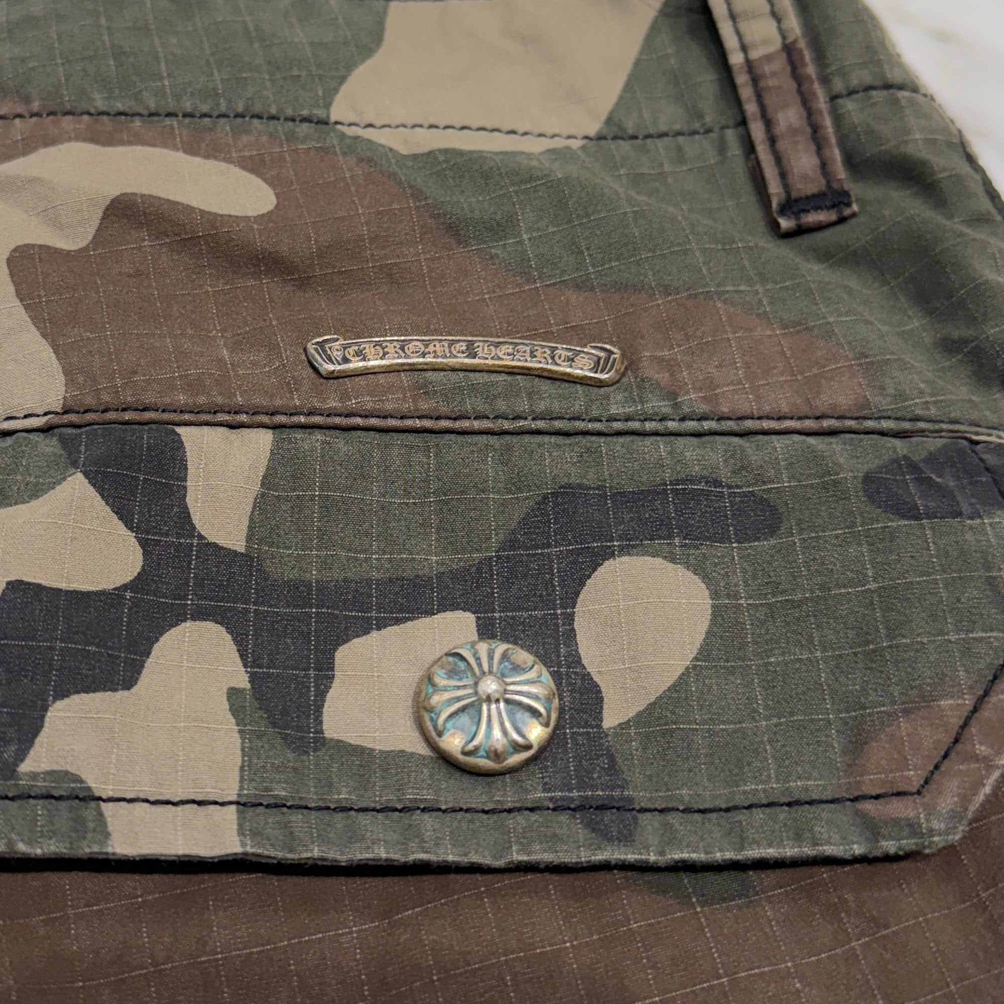 CHROME HEARTS Cross Ball Button Camo Cargo Pants Pants Size 33 クロムハーツ クロスボールボタン カモ カーゴパンツ サイズ33