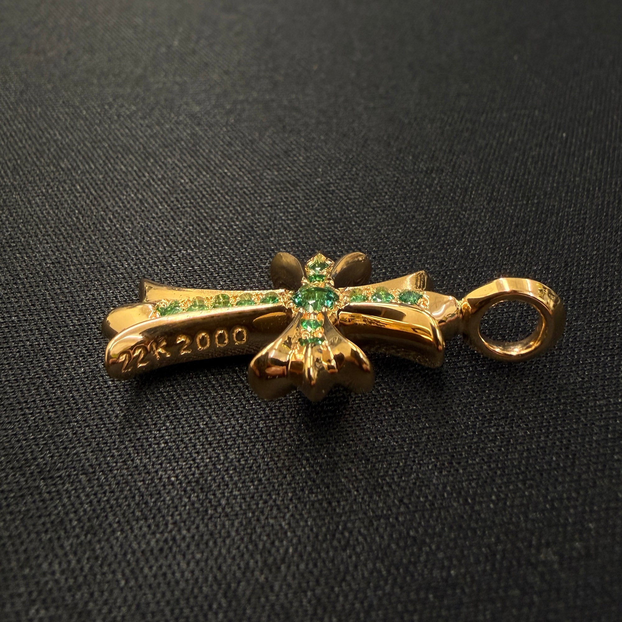 CHROME HEARTS 22K Tiny Fat Cross Pave Emerald Pendant Top クロムハーツ 22K タイニーファット クロス パヴェエメラルド ペンダントトップ
