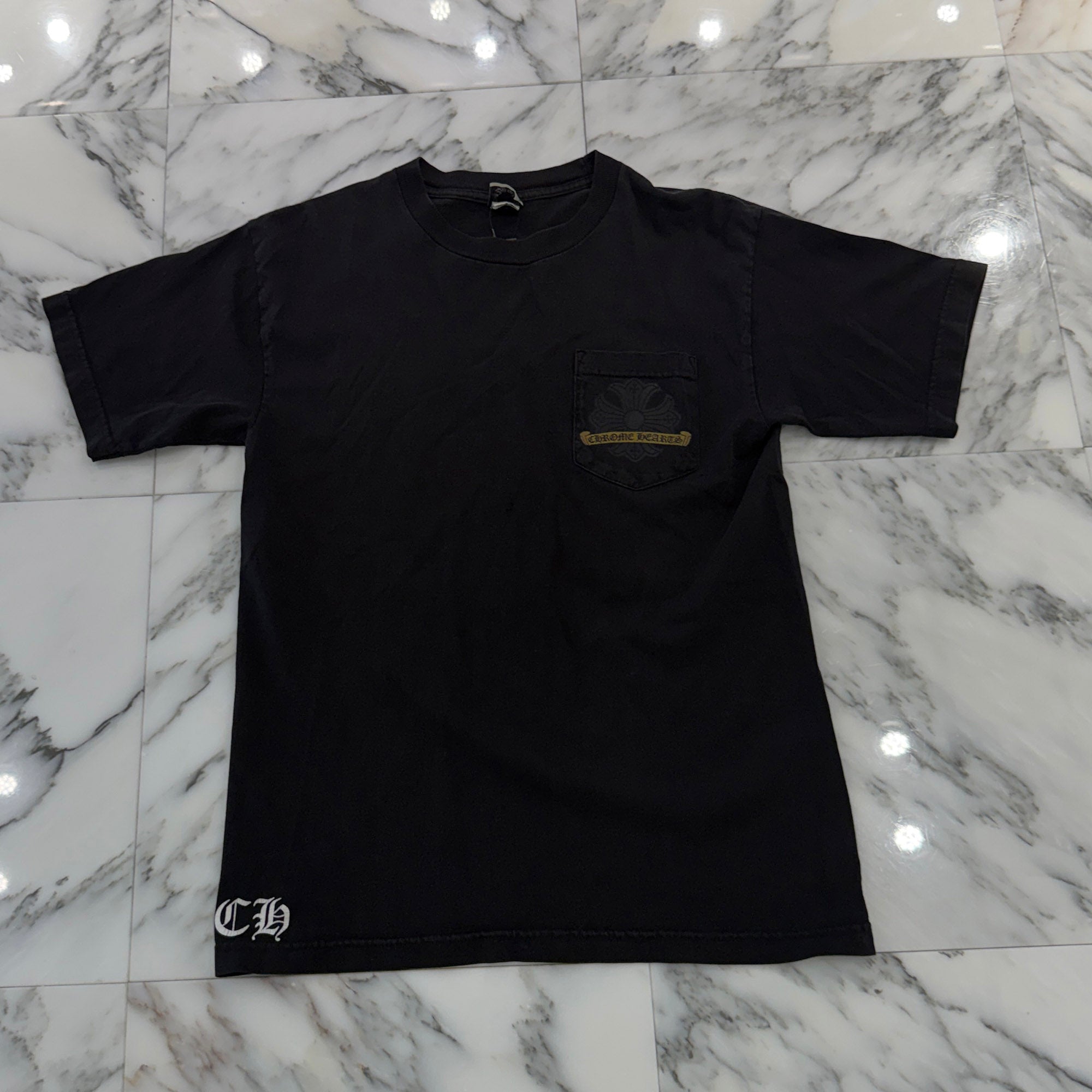 CHROME HEARTS CH Plus Scroll Gold Horseshoe Tee Size M クロムハーツ CHプラス スクロール ゴールド ホースシュー Tシャツ サイズM