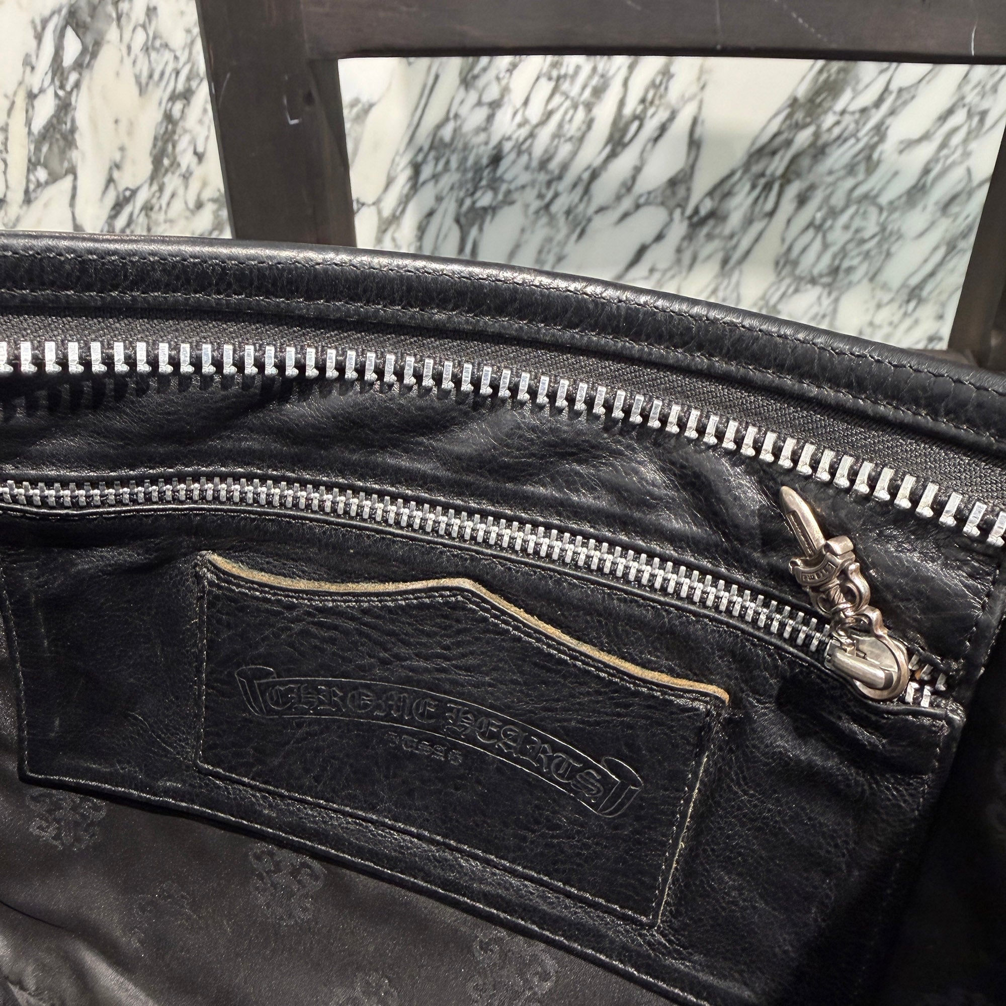 CHROME HEARTS Flat Pouch Leather Clutch Bag クロムハーツ フラットポーチ レザー クラッチバッグ