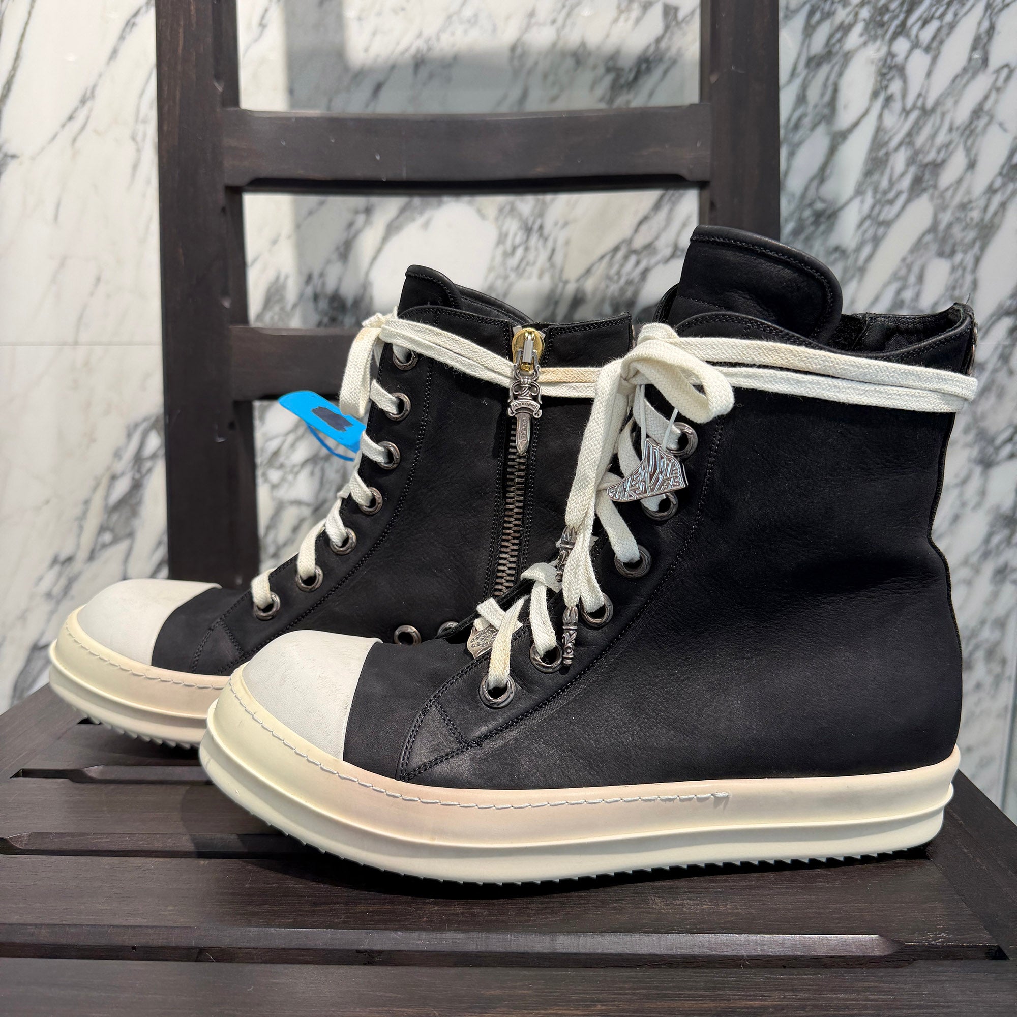 CHROME HEARTS × Rick Owens Ramones Grain Leather Custom Sneakers Size 41 (約26.0cm〜26.5cm) クロムハーツ × リックオーエンス ラモーンズ グレインレザー カスタムスニーカー サイズ41(約26.0cm〜26.5cm)