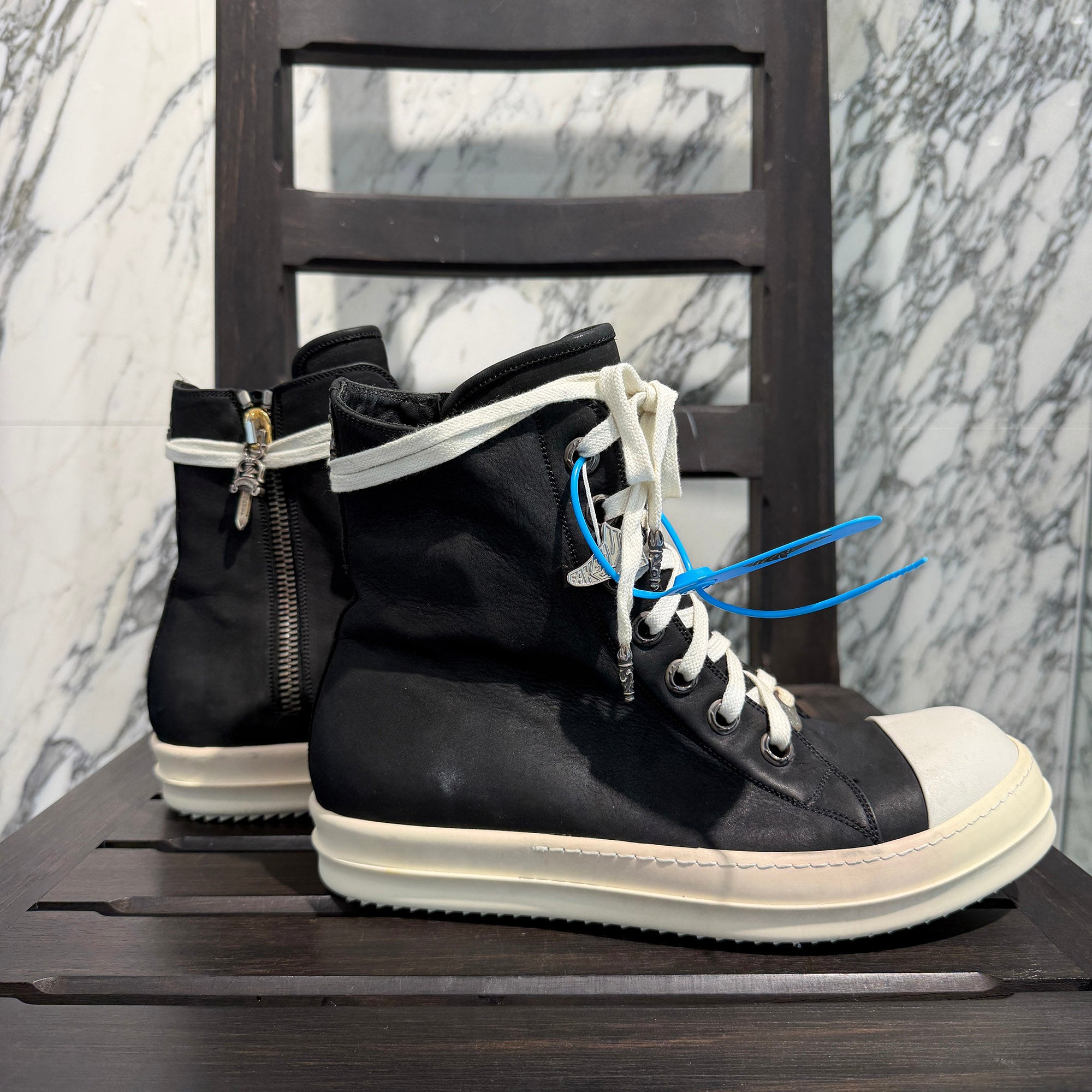 CHROME HEARTS × Rick Owens Ramones Grain Leather Custom Sneakers Size 41 (約26.0cm〜26.5cm) クロムハーツ × リックオーエンス ラモーンズ グレインレザー カスタムスニーカー サイズ41(約26.0cm〜26.5cm)