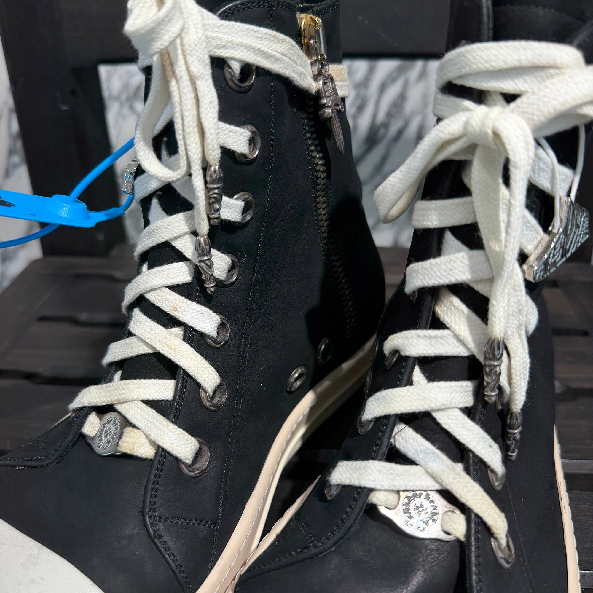 CHROME HEARTS × Rick Owens Ramones Grain Leather Custom Sneakers Size 41 (約26.0cm〜26.5cm) クロムハーツ × リックオーエンス ラモーンズ グレインレザー カスタムスニーカー サイズ41(約26.0cm〜26.5cm)