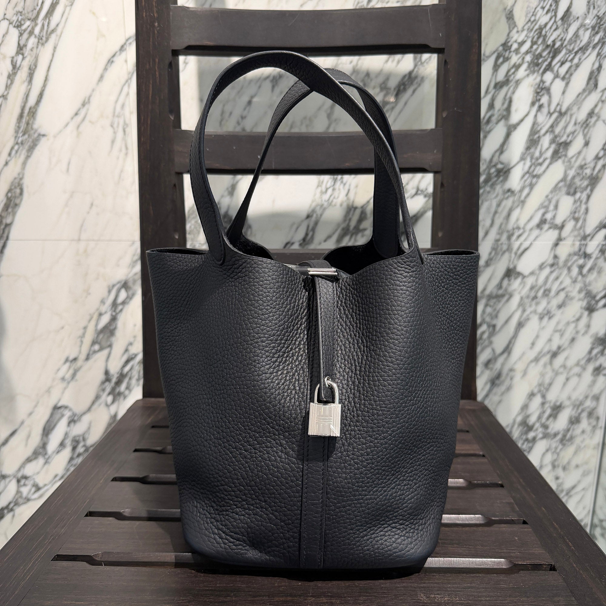 HERMES Picotin Lock MM "NOIR" K刻印 エルメス ピコタンロック MM "ノワール" K刻印