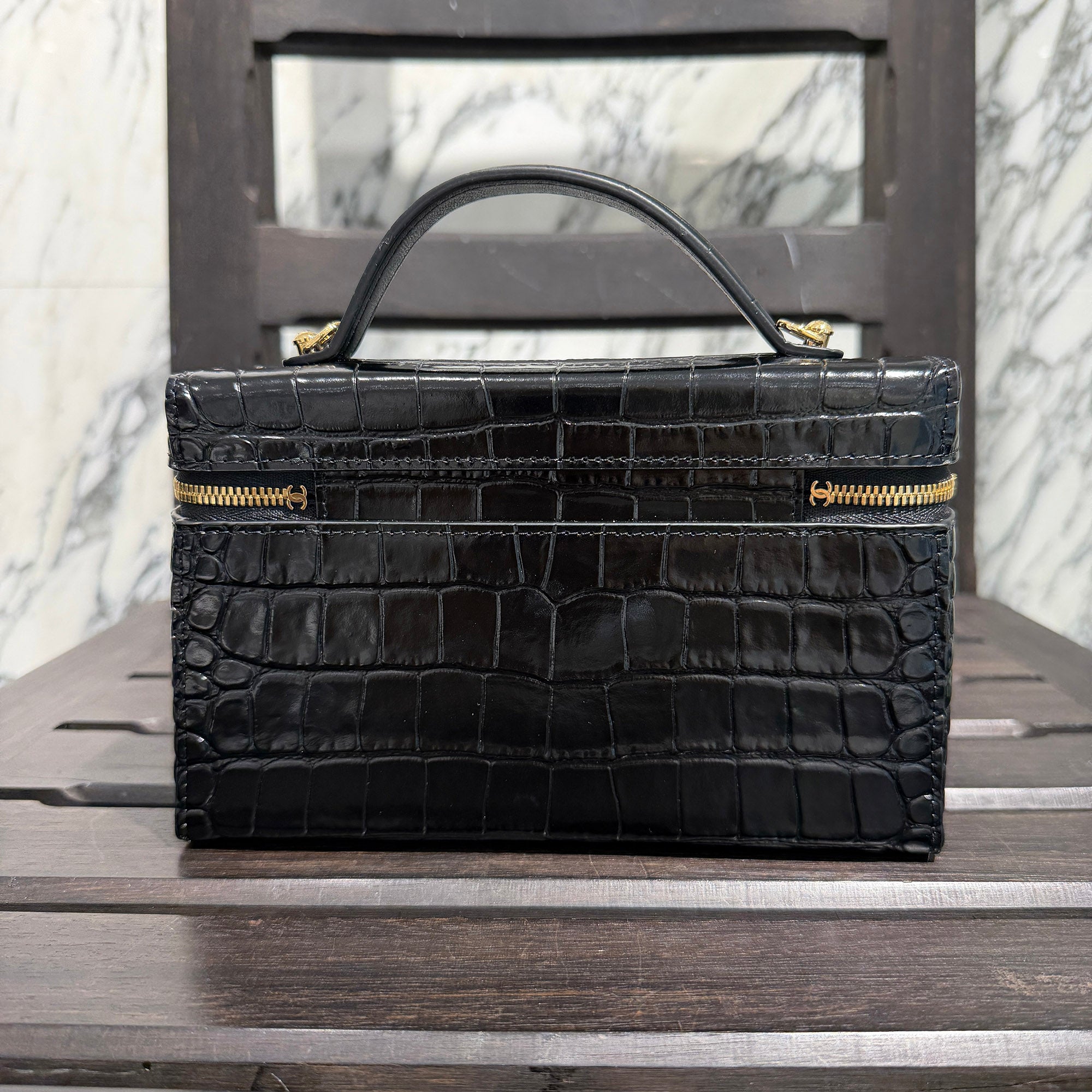 CHANEL Crocodile Embossed Top Handle Vanity Case シャネル クロコダイル型押し トップハンドル ヴァニティケース