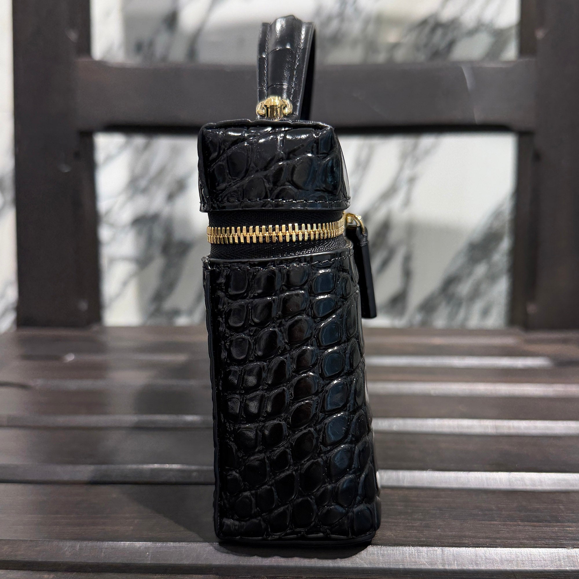 CHANEL Crocodile Embossed Top Handle Vanity Case シャネル クロコダイル型押し トップハンドル ヴァニティケース