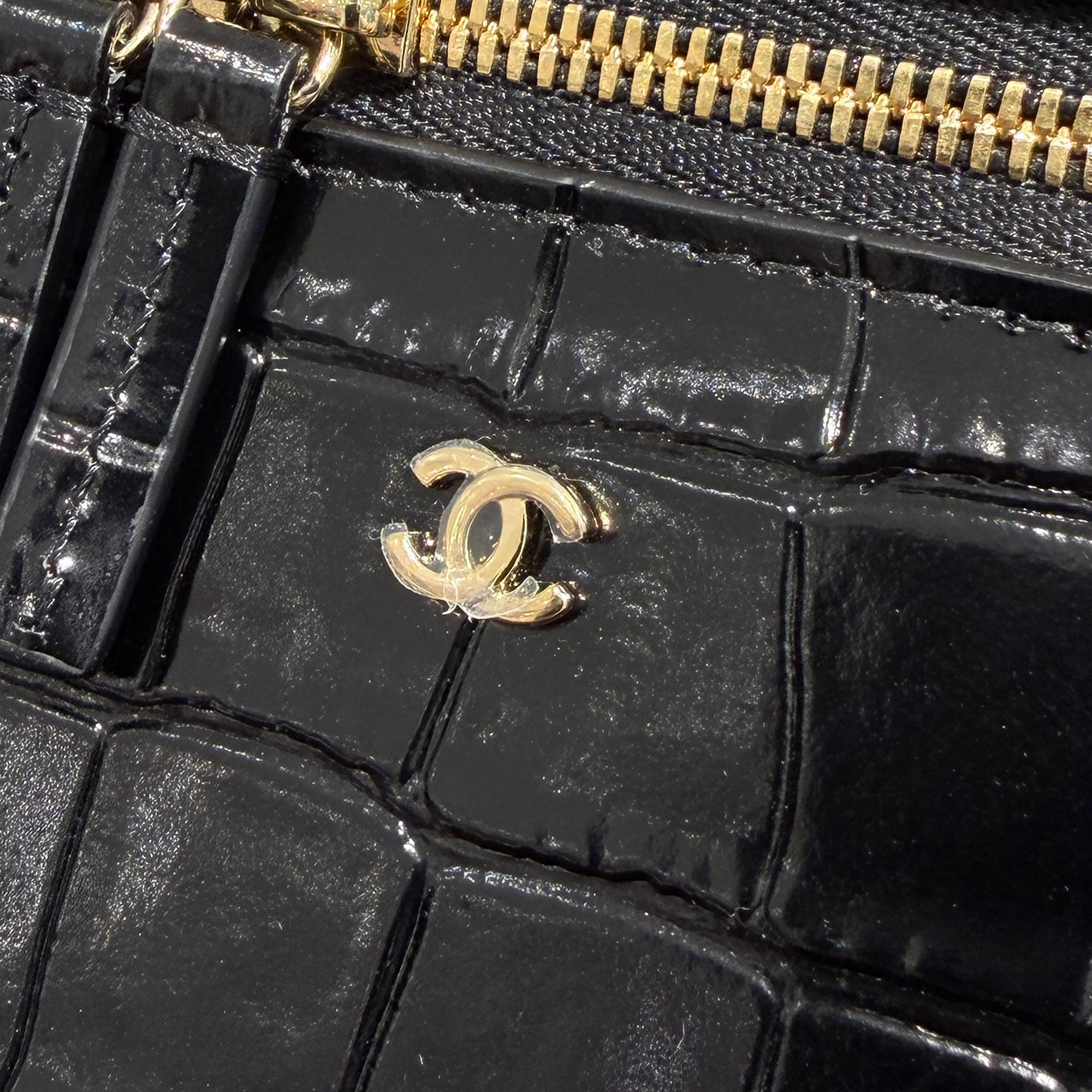 CHANEL Crocodile Embossed Top Handle Vanity Case シャネル クロコダイル型押し トップハンドル ヴァニティケース
