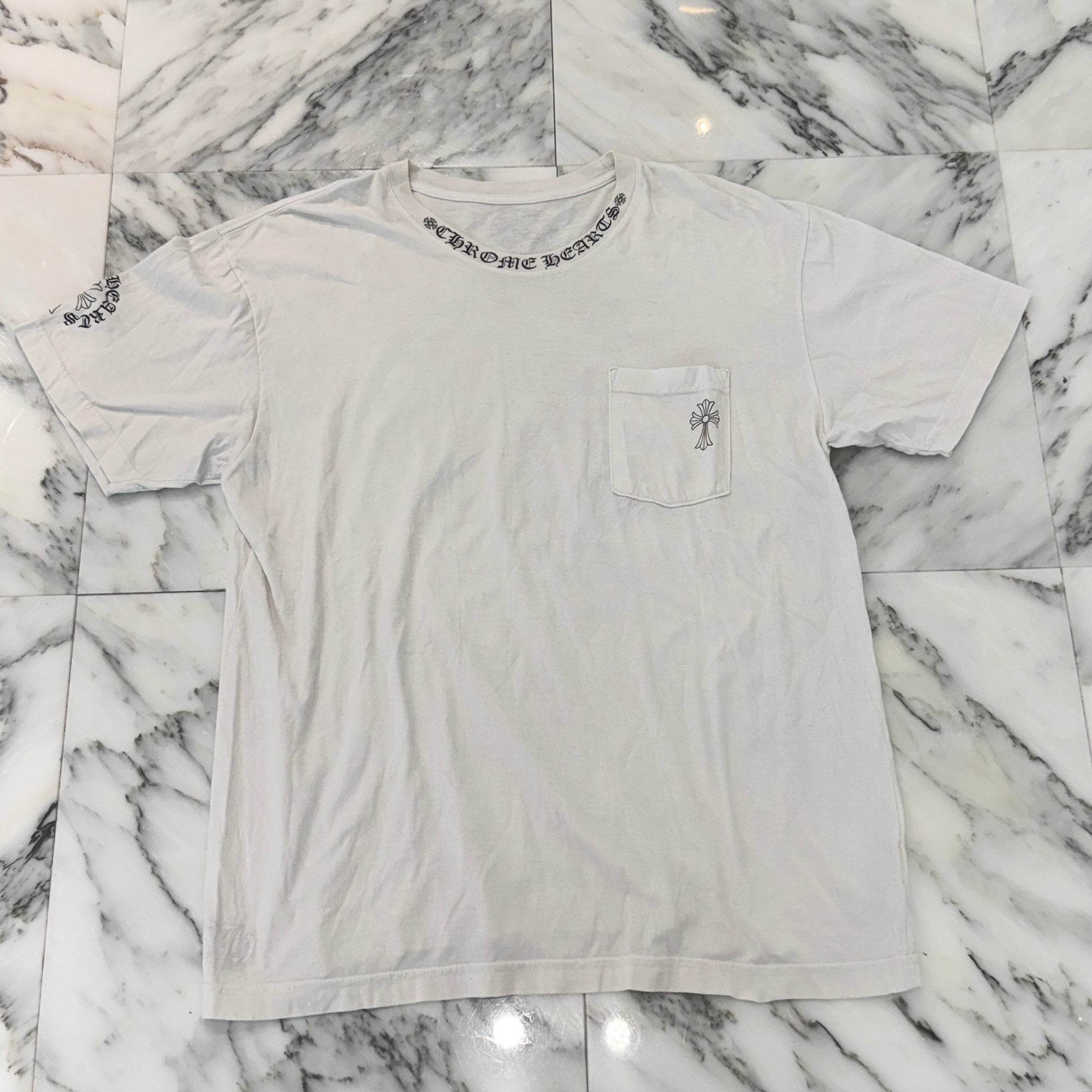 CHROME HEARTS Neck Logo Back Cross Tee Size XL クロムハーツ ネックロゴ バッククロス Tシャツ サイズXL