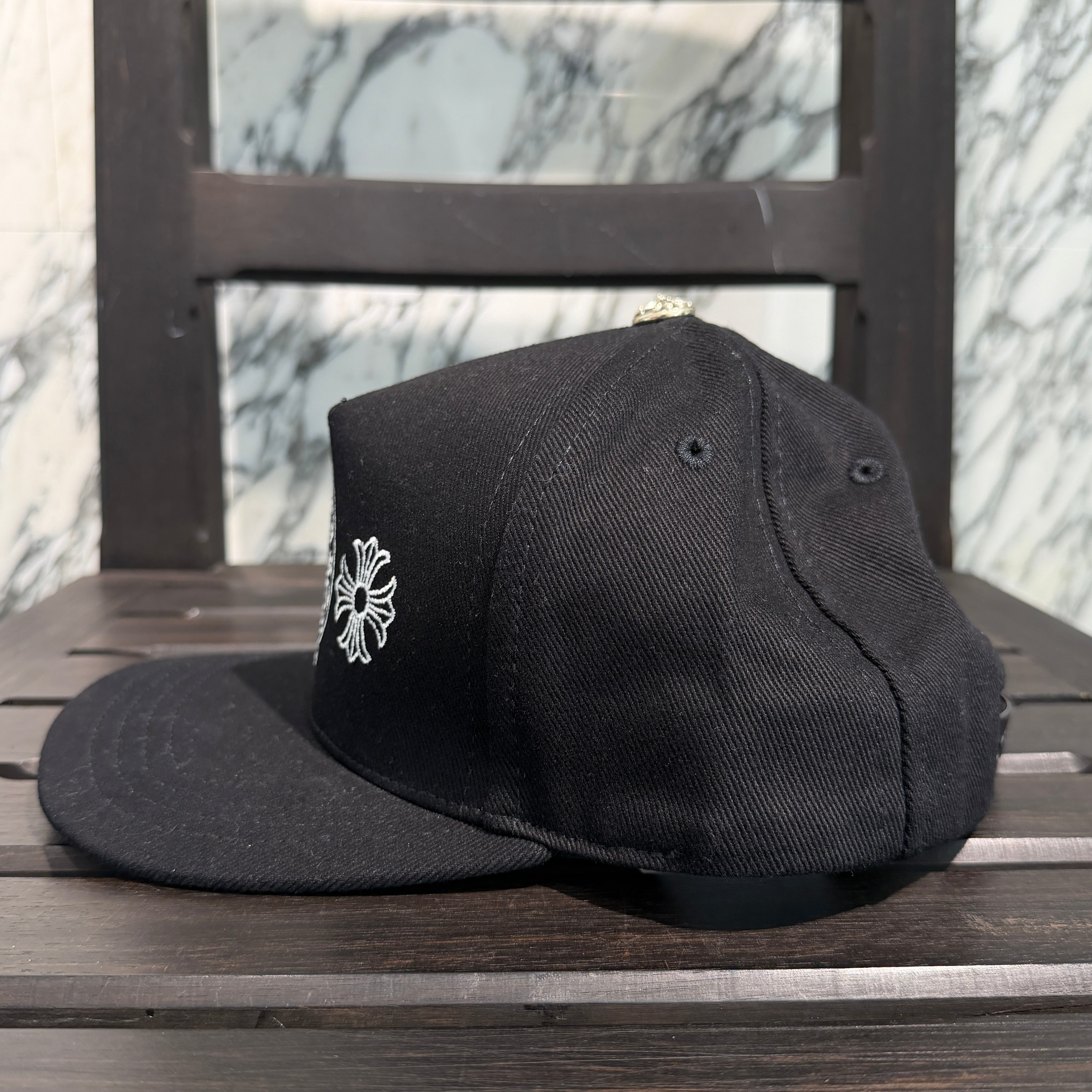 CHROME HEARTS CH Plus Horseshoe Embroidery Baseball Cap Size ONE SIZE (51-61) クロムハーツ CHプラス ホースシュー 刺繍 ベースボールキャップ サイズONE SIZE (51-61)