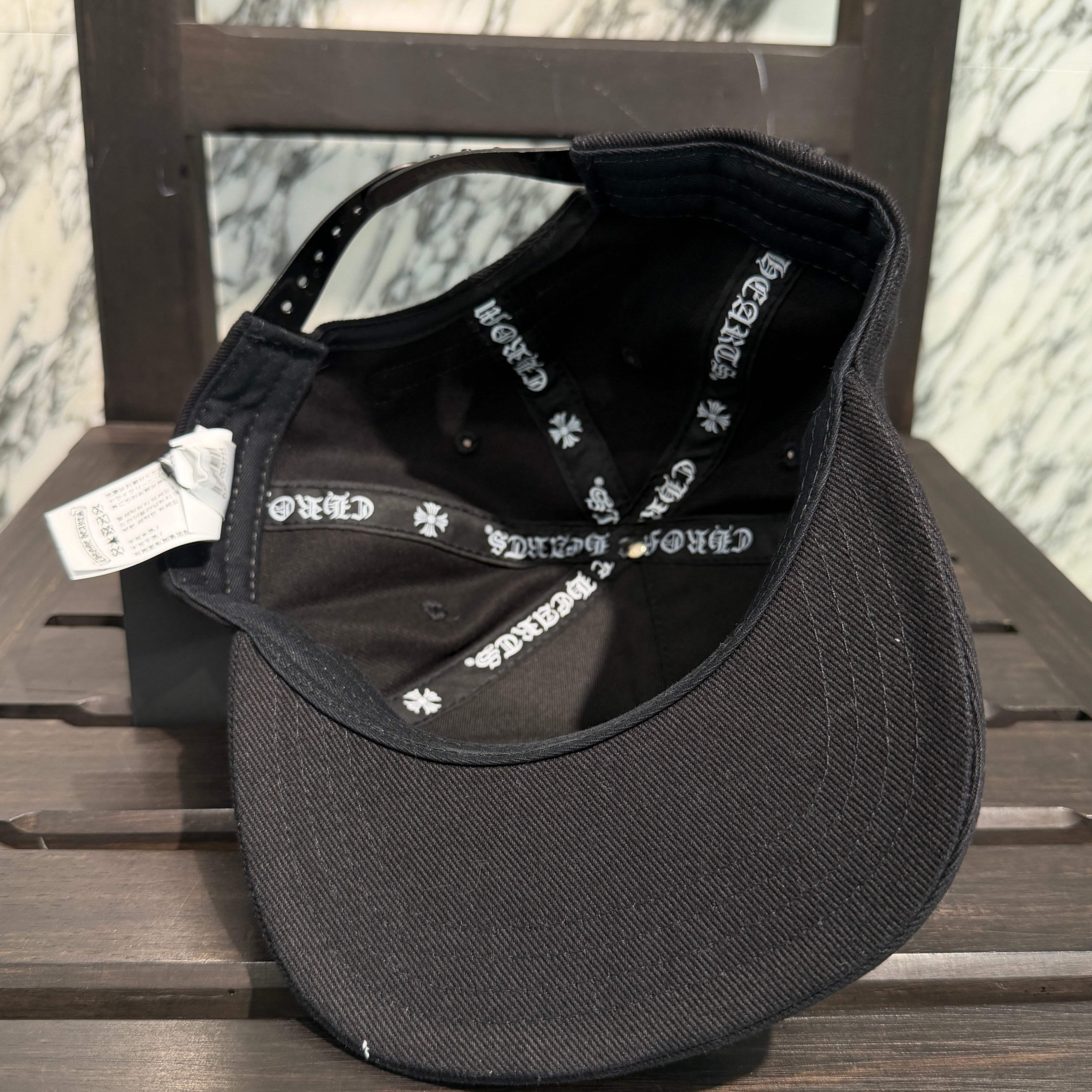 CHROME HEARTS CH Plus Horseshoe Embroidery Baseball Cap Size ONE SIZE (51-61) クロムハーツ CHプラス ホースシュー 刺繍 ベースボールキャップ サイズONE SIZE (51-61)
