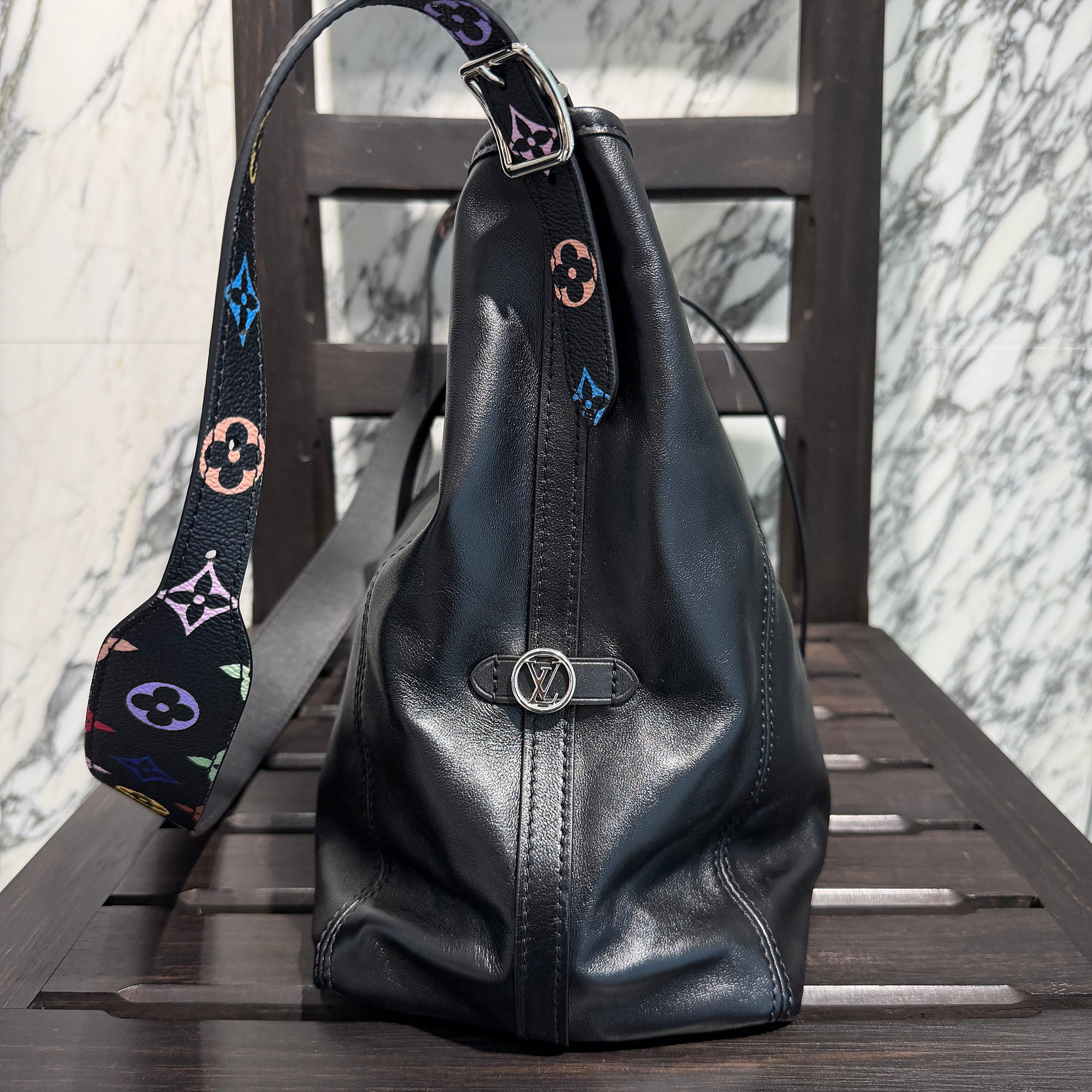 LOUIS VUITTON × Takashi Murakami 2024SS Carryall Vibe MM "Noir" M13105 ルイヴィトン × 村上隆 キャリーオール･バイブ MM "ノワール"