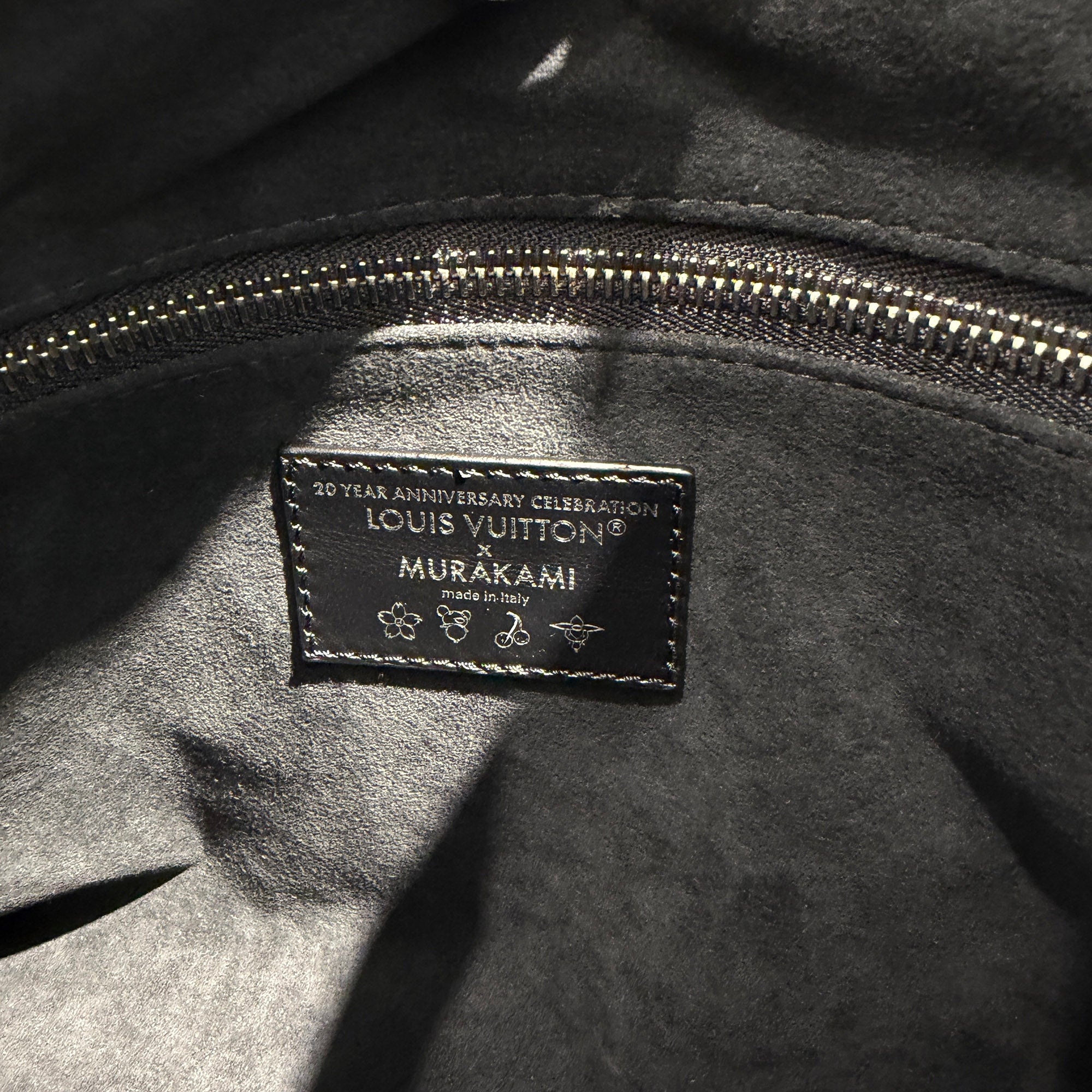 LOUIS VUITTON × Takashi Murakami 2024SS Carryall Vibe MM "Noir" M13105 ルイヴィトン × 村上隆 キャリーオール･バイブ MM "ノワール"
