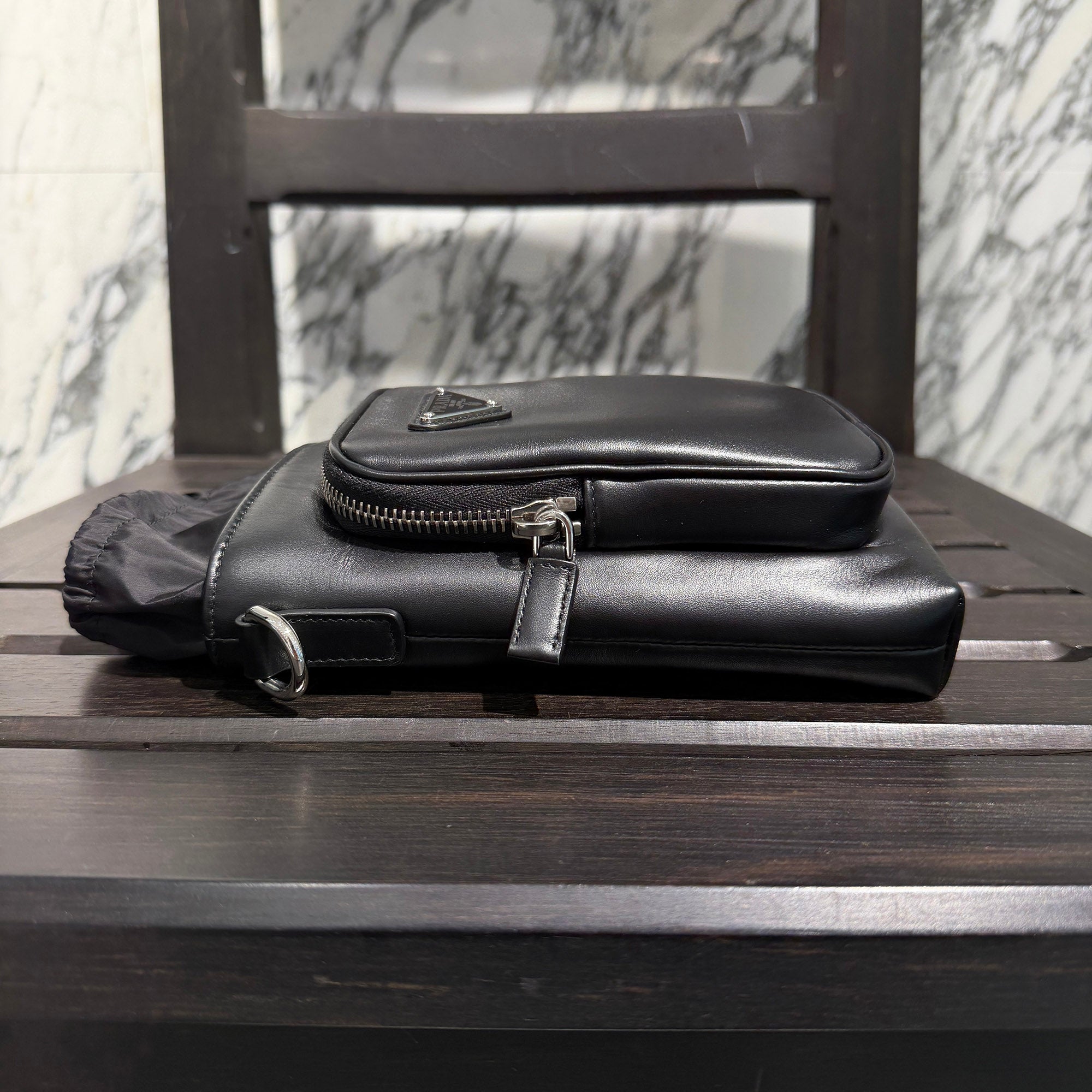 PRADA 2024SS Triangle Logo Leather Smartphone Case 2ZH155_2CND_F0002 プラダ トライアングルロゴ スマートフォン レザーケース