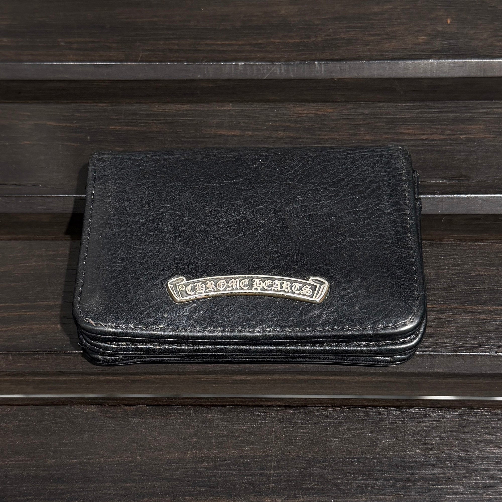 CHROME HEARTS Scroll Label Leather Card Case クロムハーツ