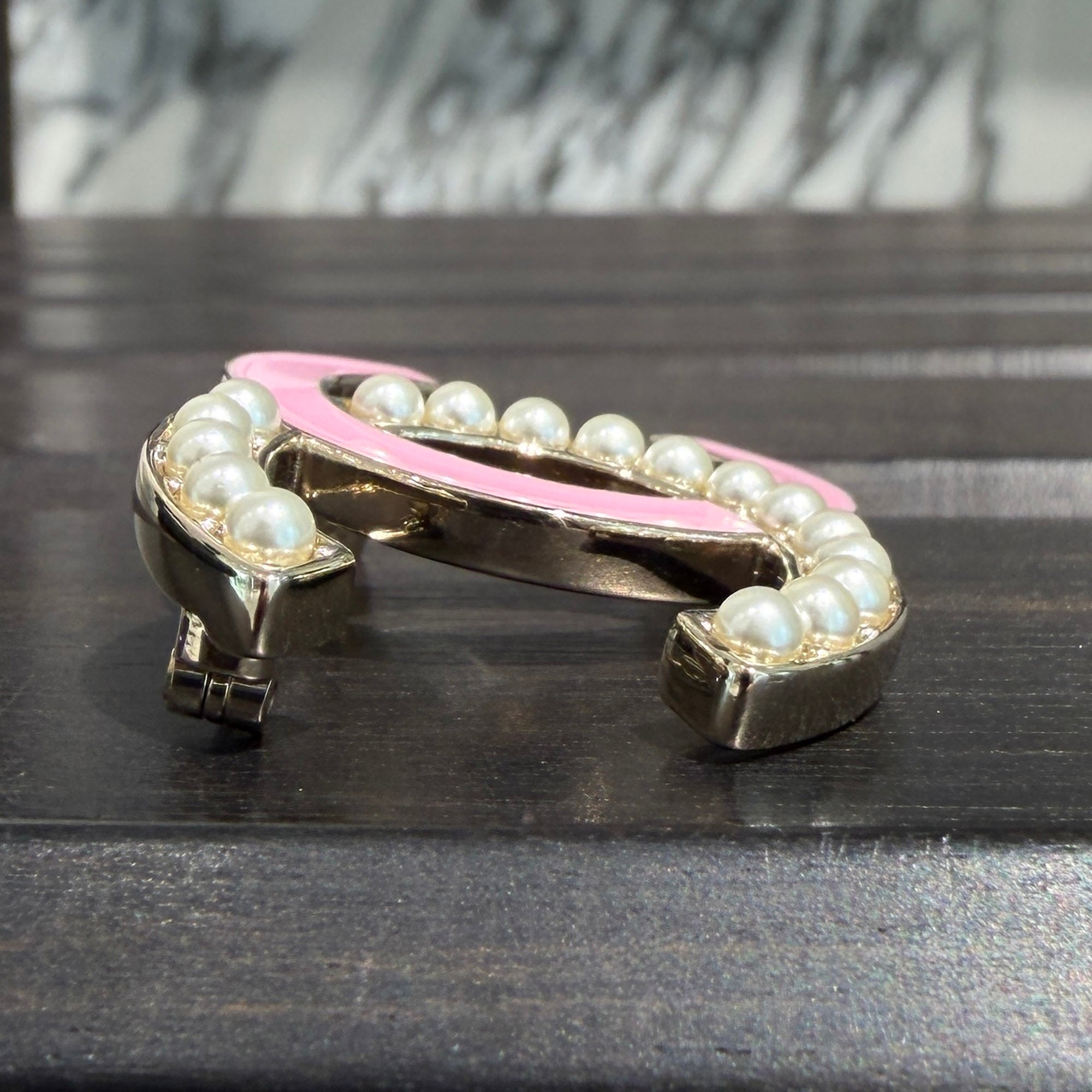 CHANEL 2025AW 25B Coco Mark Logo Pearl Enamel Brooch シャネル 25B ココマーク パール エナメル ブローチ