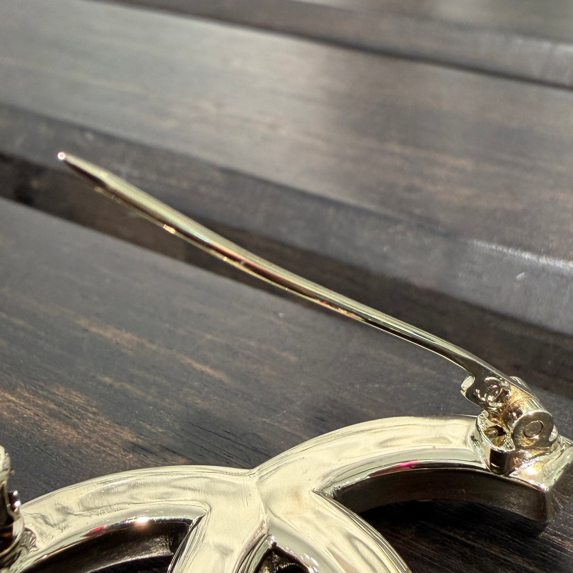 CHANEL 2025AW 25B Coco Mark Logo Pearl Enamel Brooch シャネル 25B ココマーク パール エナメル ブローチ