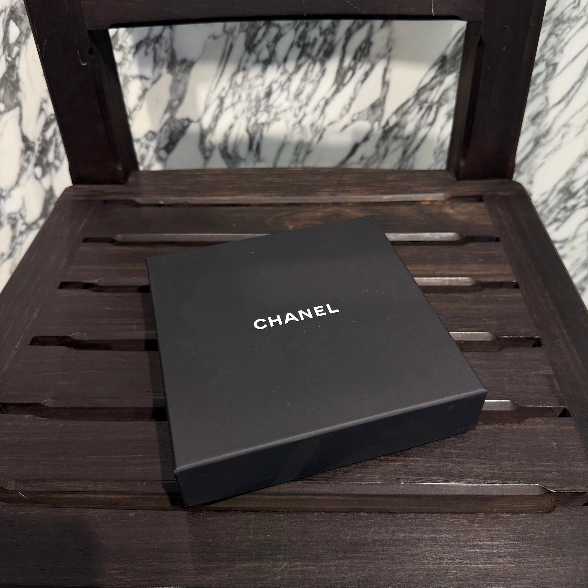 CHANEL 2023AW 24C Perfume Bottle Motif Keychain ABC598 シャネル 24C パフューム ボトル モチーフ キーホルダー
