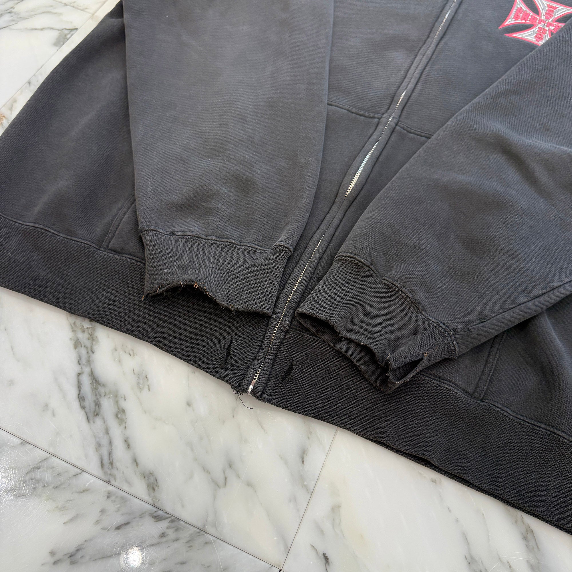 Vintage 00's West Coast Choppers Back Iron Cross Logo Zip Up Hoodie Size XL ヴィンテージ 00's ウエストコーストチョッパーズ バック アイアンクロスロゴ ジップアップ フーディ サイズXL