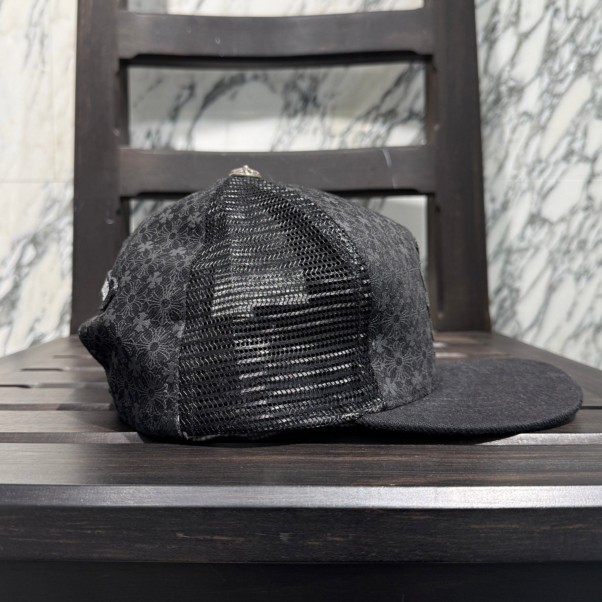 CHROME HEARTS CH Plus Leather Patch Denim Trucker Cap Size ONE SIZE（53-60）クロムハーツ CHプラスレザーパッチ デニムトラッカーキャップ サイズONE SIZE（53-60）