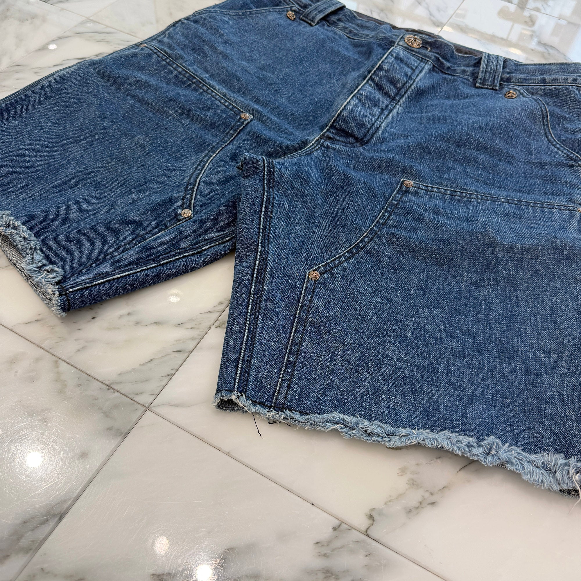 CHROME HEARTS Carpenter Cross Ball Button Denim Shorts Size 34