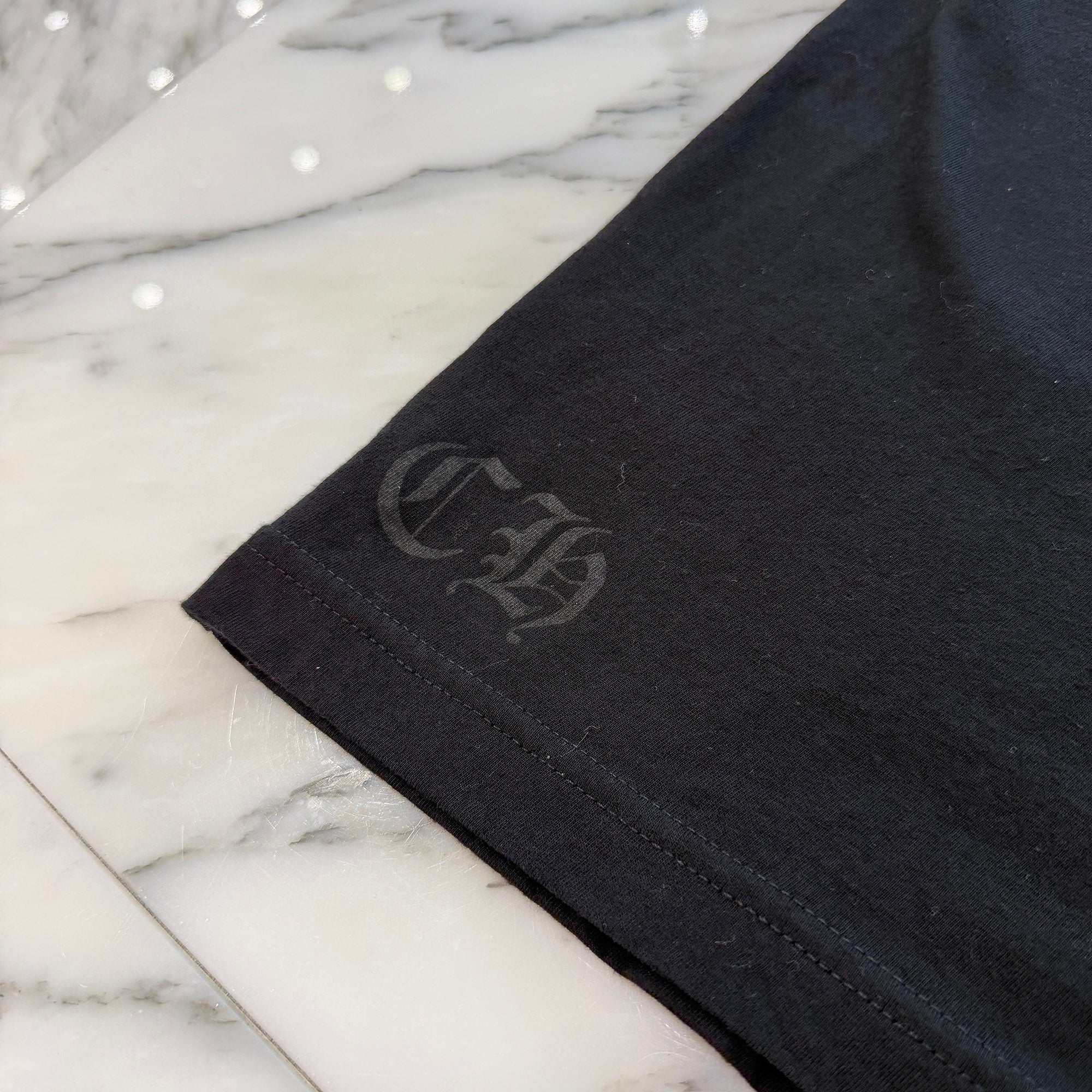 CHROME HEARTS Old English Yellow Neck Logo Short Sleeve Tee Size M クロムハーツ オールドイングリッシュ イエローネックロゴ ショートスリーブ Tシャツ サイズM