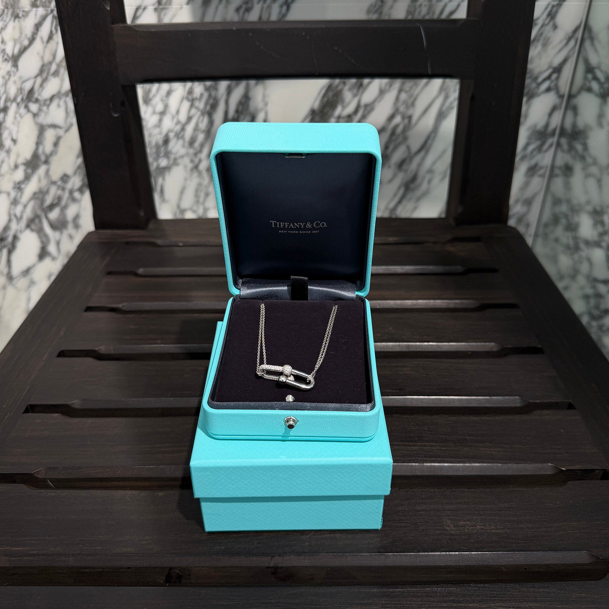 Tiffany Co. Hard Wear Large Double Link Pendant Necklace Pave Diamond 70353091 Size 16 Inch ティファニー ハード ウェア ラージダブル リンク ペンダント ネックレス パヴェダイアモンド サイズ16インチ