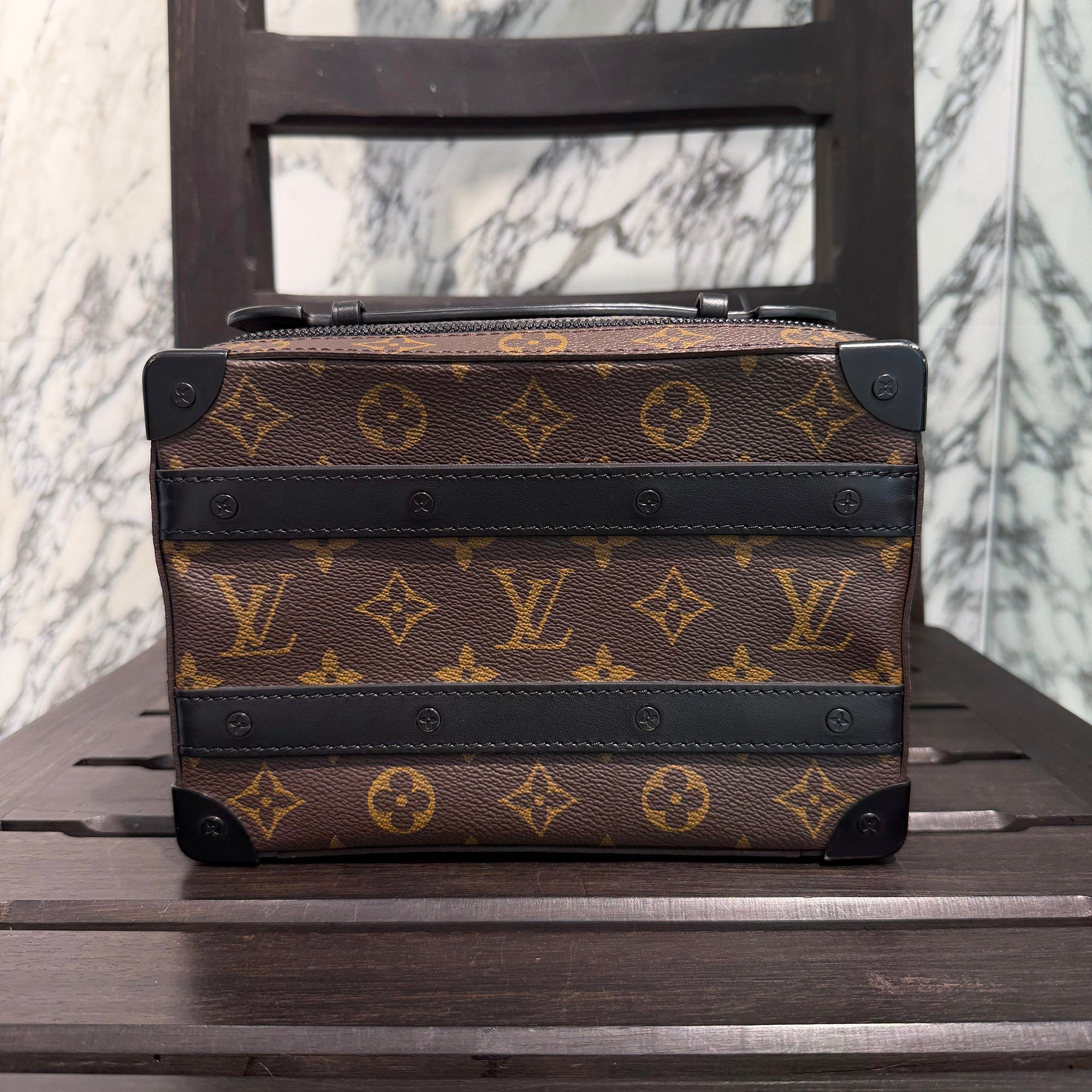 LOUIS VUITTON 2022SS Monogram Macassar Handle Soft Trunk Shoulder Bag M45935 ルイヴィトン モノグラム マカサー ハンドル ソフトトランク ショルダーバッグ