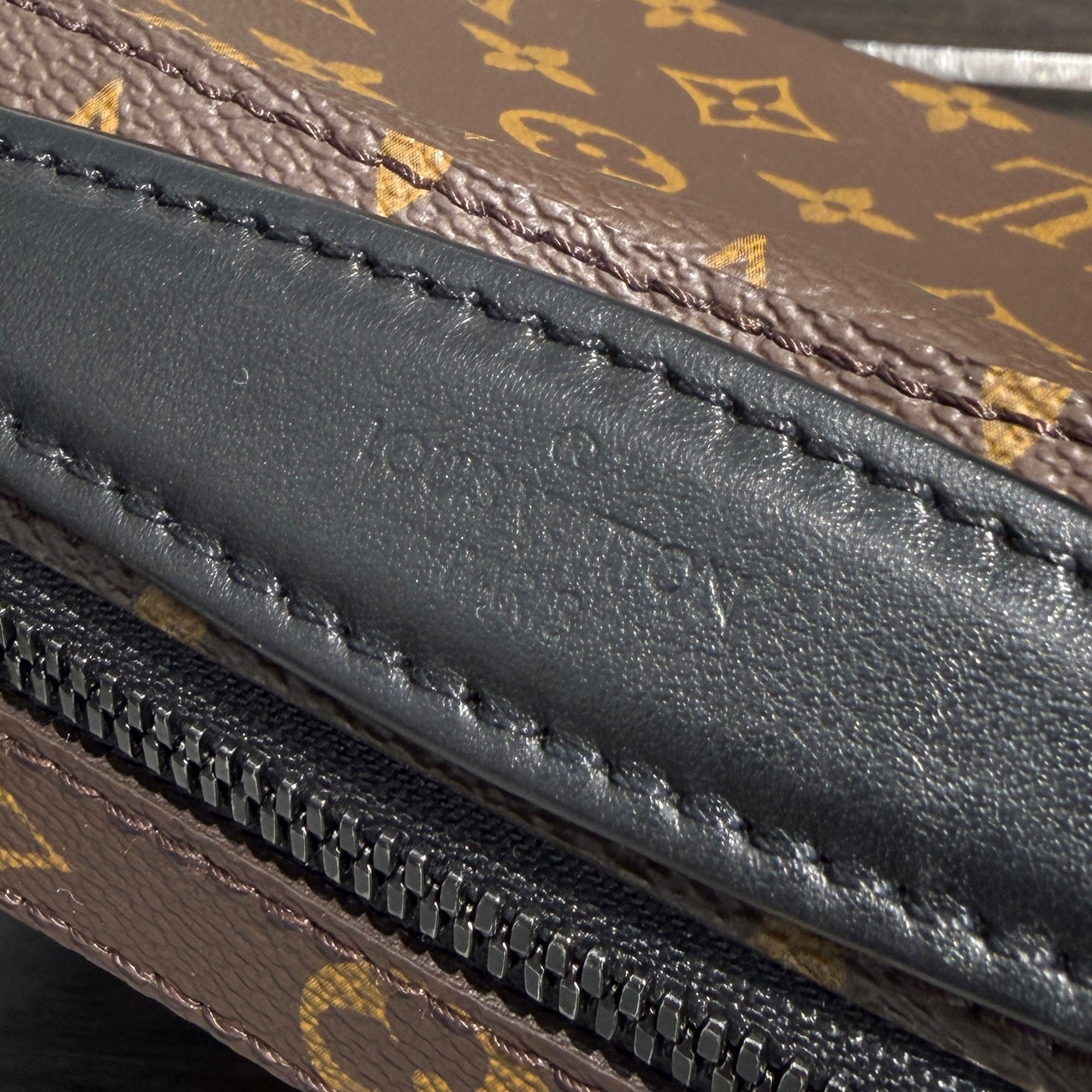 LOUIS VUITTON 2022SS Monogram Macassar Handle Soft Trunk Shoulder Bag M45935 ルイヴィトン モノグラム マカサー ハンドル ソフトトランク ショルダーバッグ