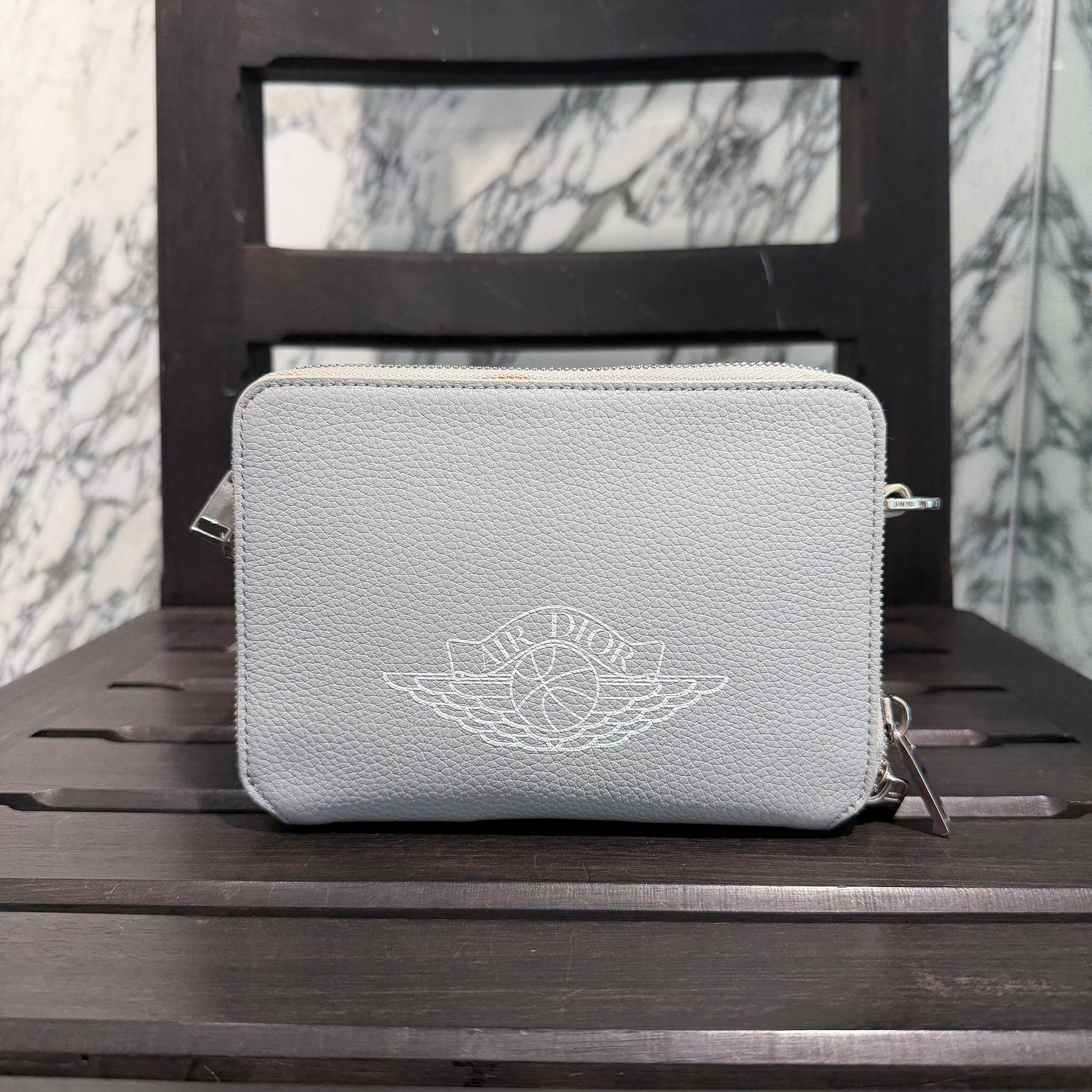 DIOR × Jordan Brand 2020AW Air Dior Zipped Compact Shoulder Bag 2NIBC119 ディオール × ジョーダン ブランド エア ディオール ジップド コンパクト ショルダーバッグ