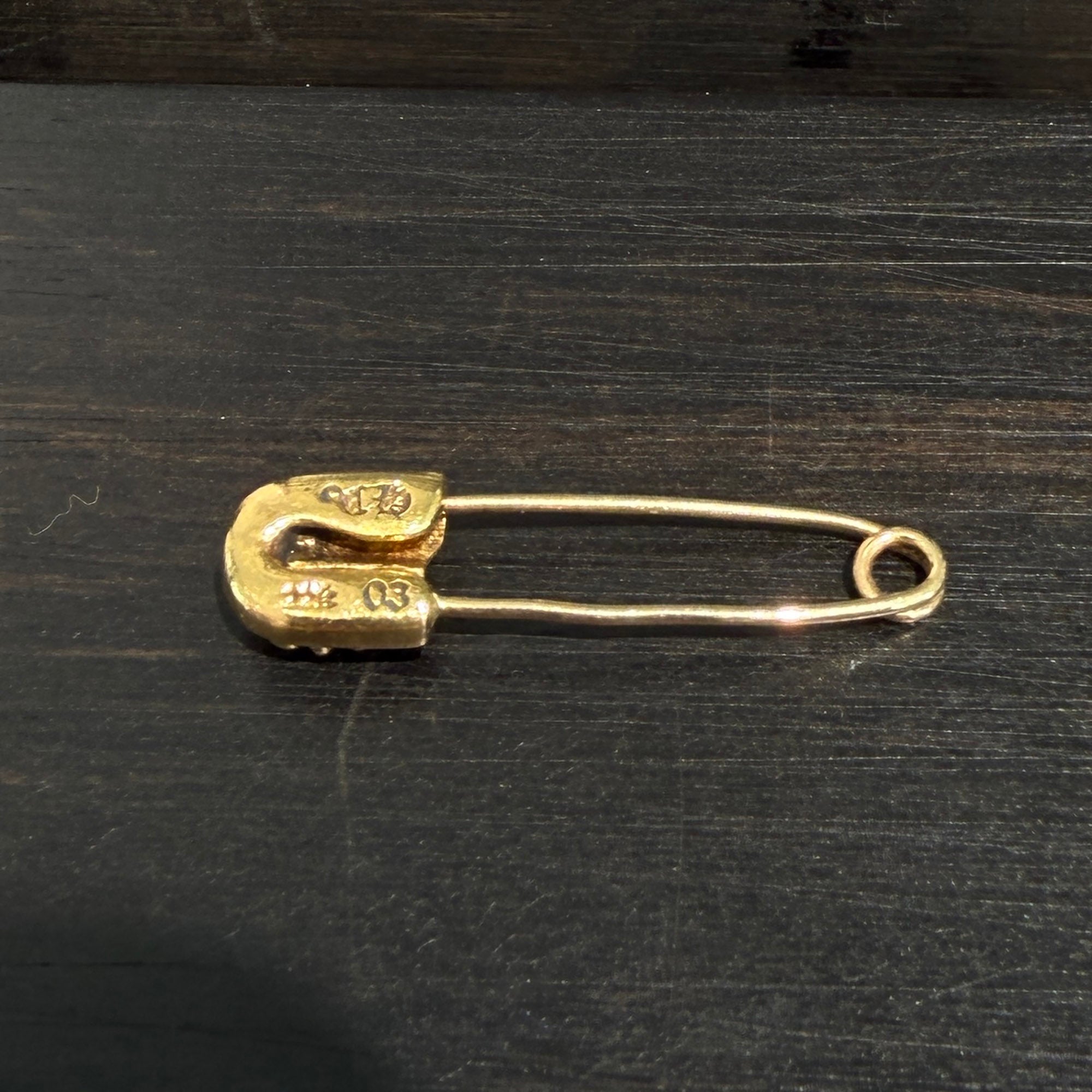 CHROME HEARTS 22K Safety Pin 1 Diamond Charm クロムハーツ 22K セーフティ ピン 1ダイヤモンド チャーム