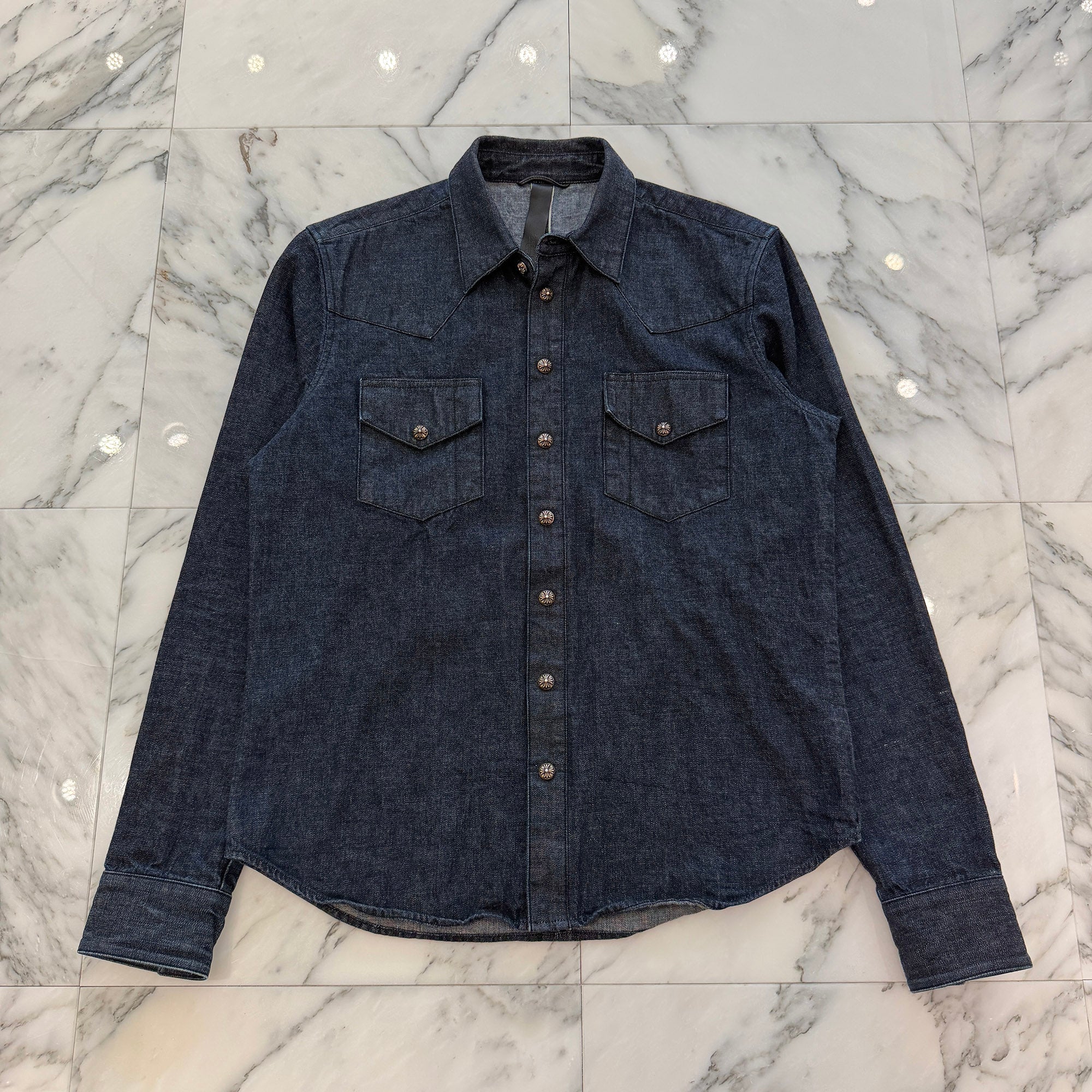 CHROME HEARTS Y NOT Leather Cross Patch Cross Ball Button Denim Shirt Size S クロムハーツ ワイノット レザー クロスパッチ クロスボールボタン デニムシャツ サイズS