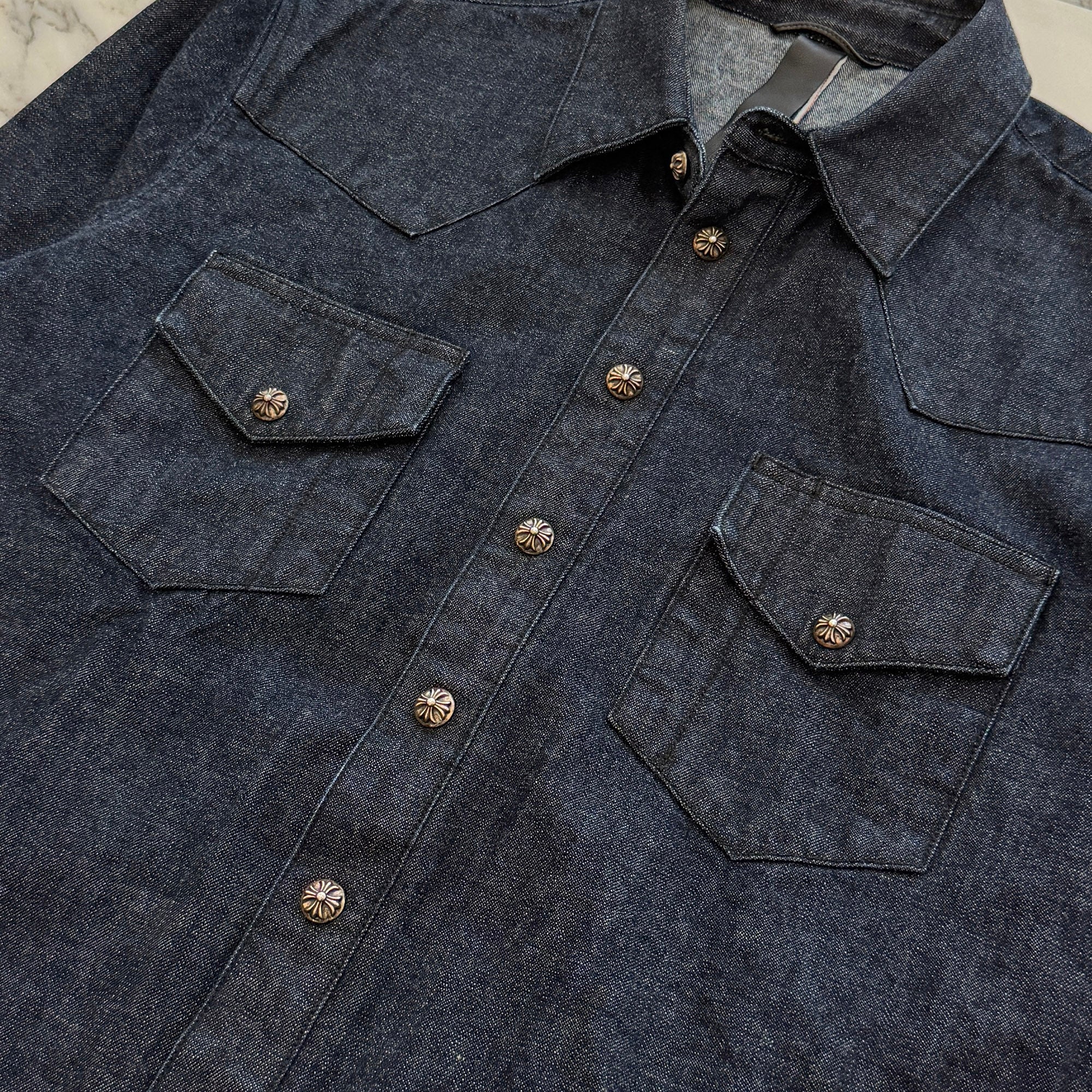 CHROME HEARTS Y NOT Leather Cross Patch Cross Ball Button Denim Shirt Size S クロムハーツ ワイノット レザー クロスパッチ クロスボールボタン デニムシャツ サイズS