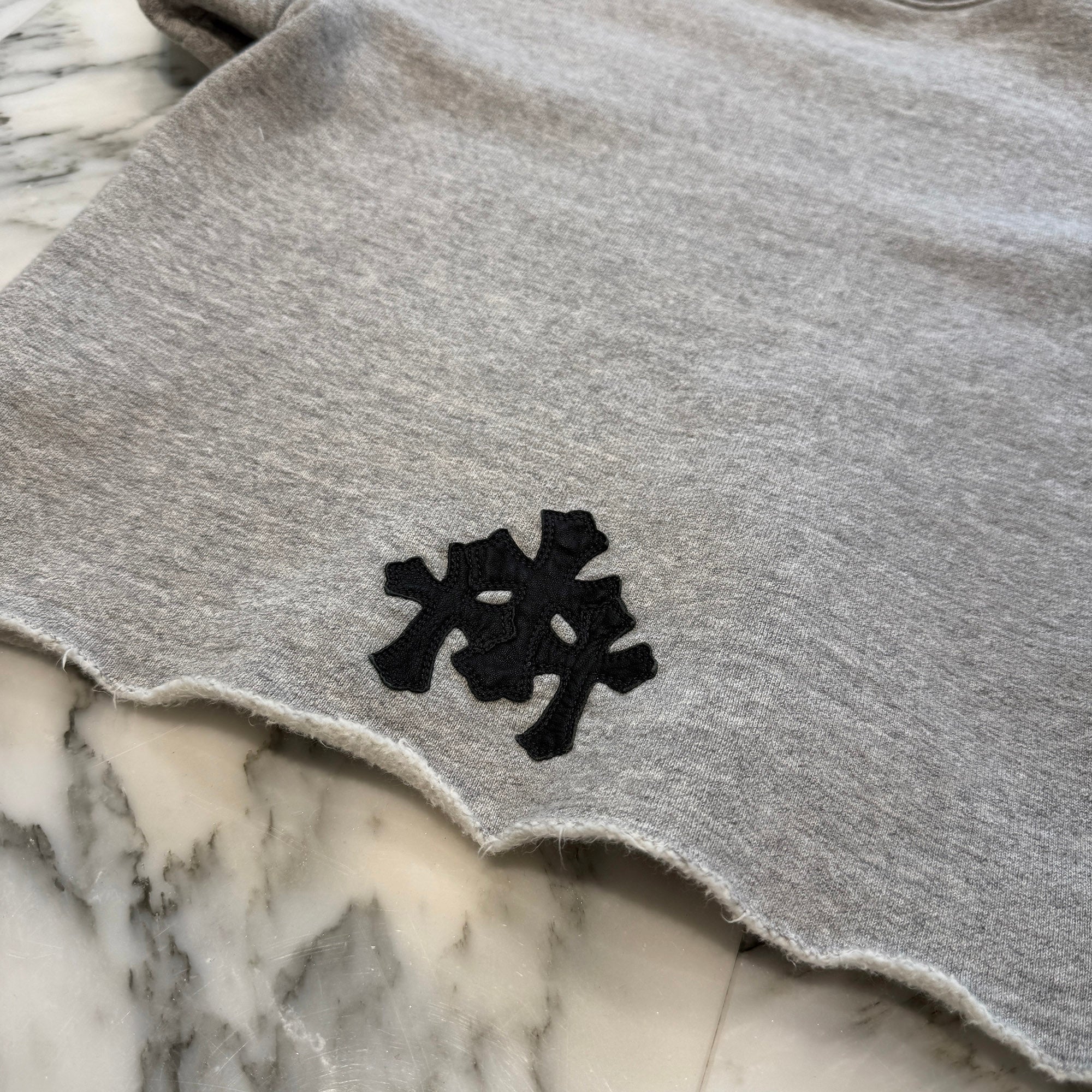 CHROME HEARTS Y NOT Dagger Rivet Cemetery Cross Leather Patch Sweat Tee Size M クロムハーツ ワイノット ダガー リベット セメタリークロス レザーパッチ スウェット Tシャツ サイズM