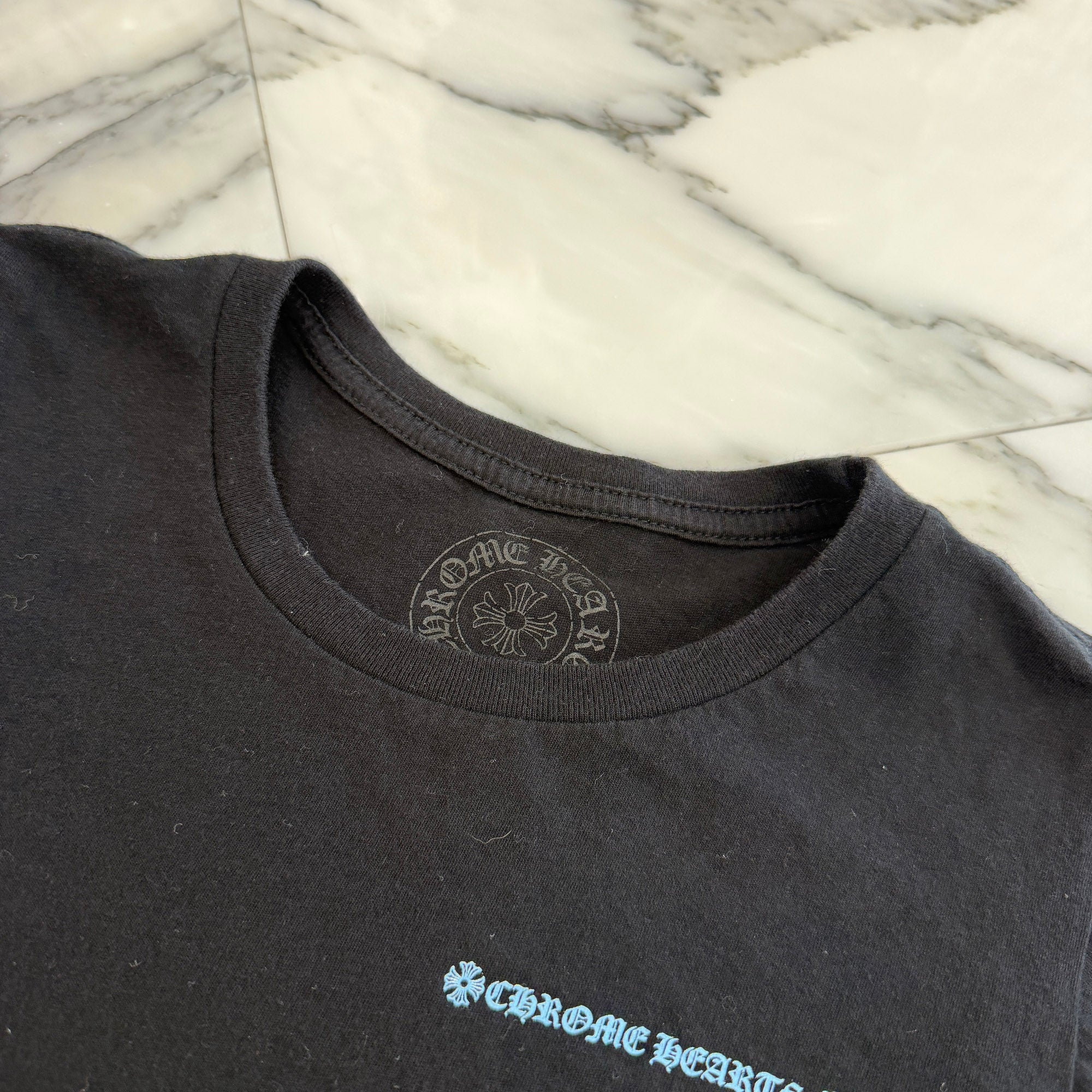 CHROME HEARTS Side Vertical Logo Print Tee Size S クロムハーツ サイドヴァーティカルロゴ プリント Tシャツ サイズS