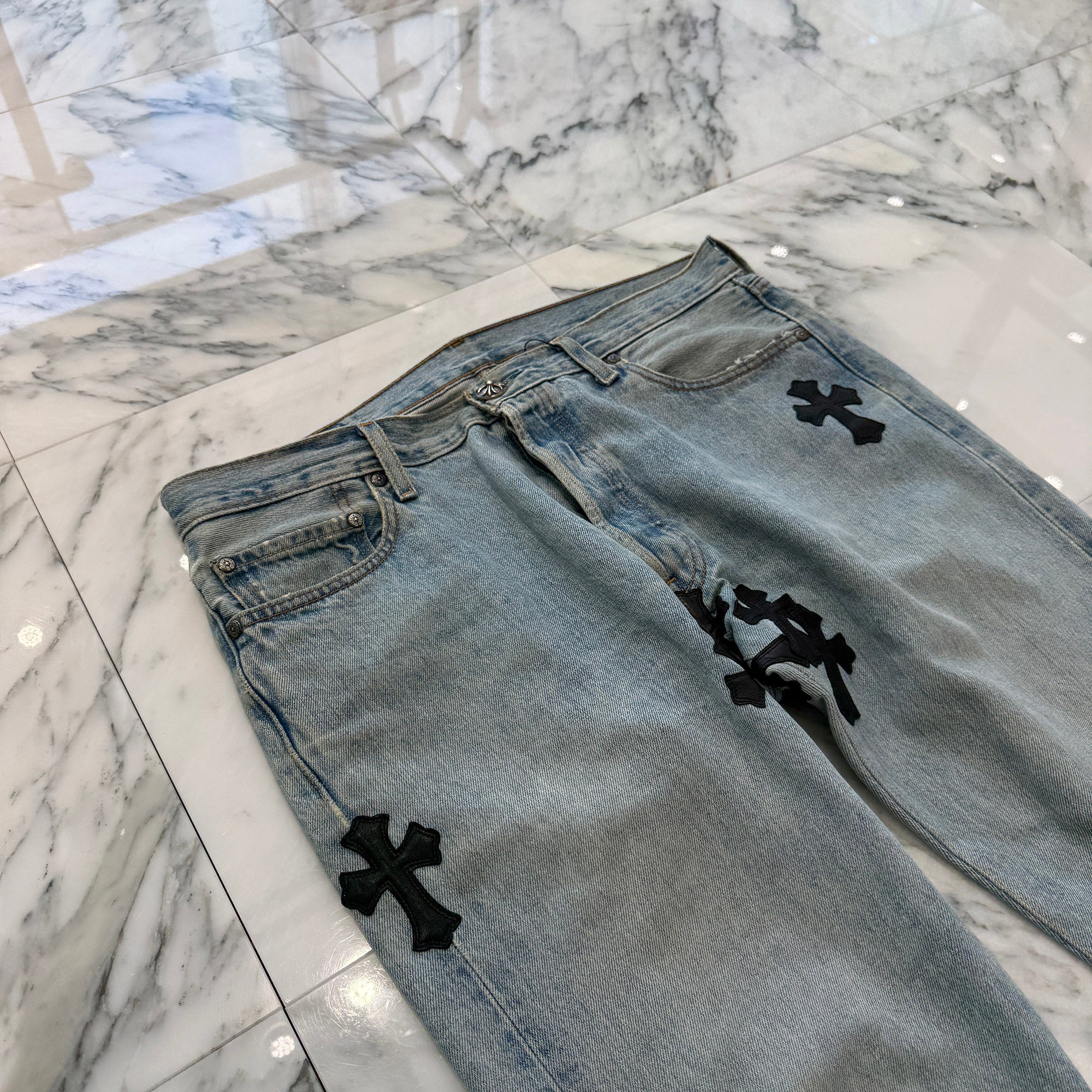 CHROME HEARTS × Levi's VNTG Cross Leather Patch Denim Pants Size 34 クロムハーツ × リーバイス ヴィンテージ クロスレザーパッチ デニムパンツ サイズ34