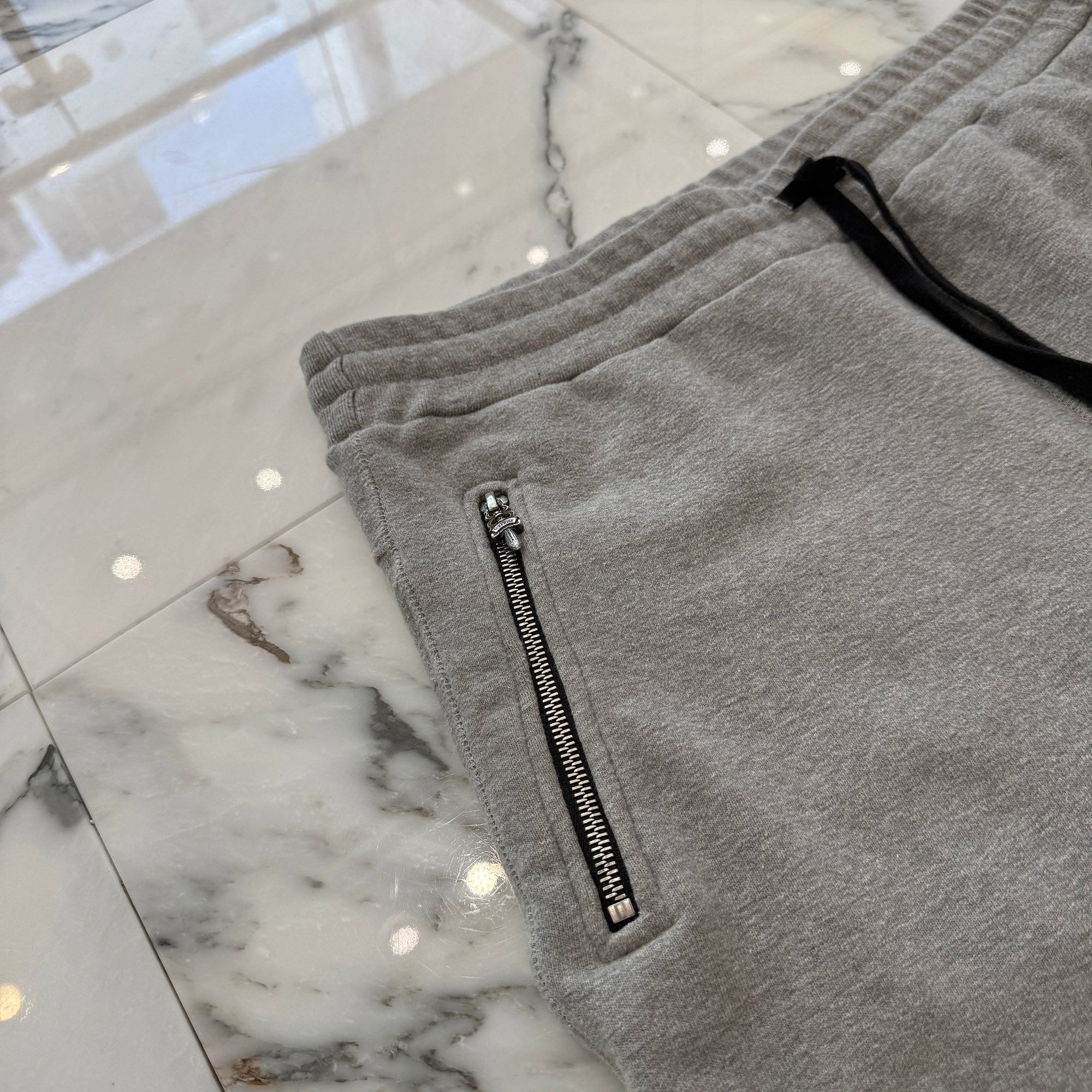 CHROME HEARTS Y NOT Vertical Logo Embroidery Dagger Zip Sweat Shorts Size L クロムハーツ ワイノット バーティカルロゴ刺繡 ダガージップ スウェットショーツ サイズL
