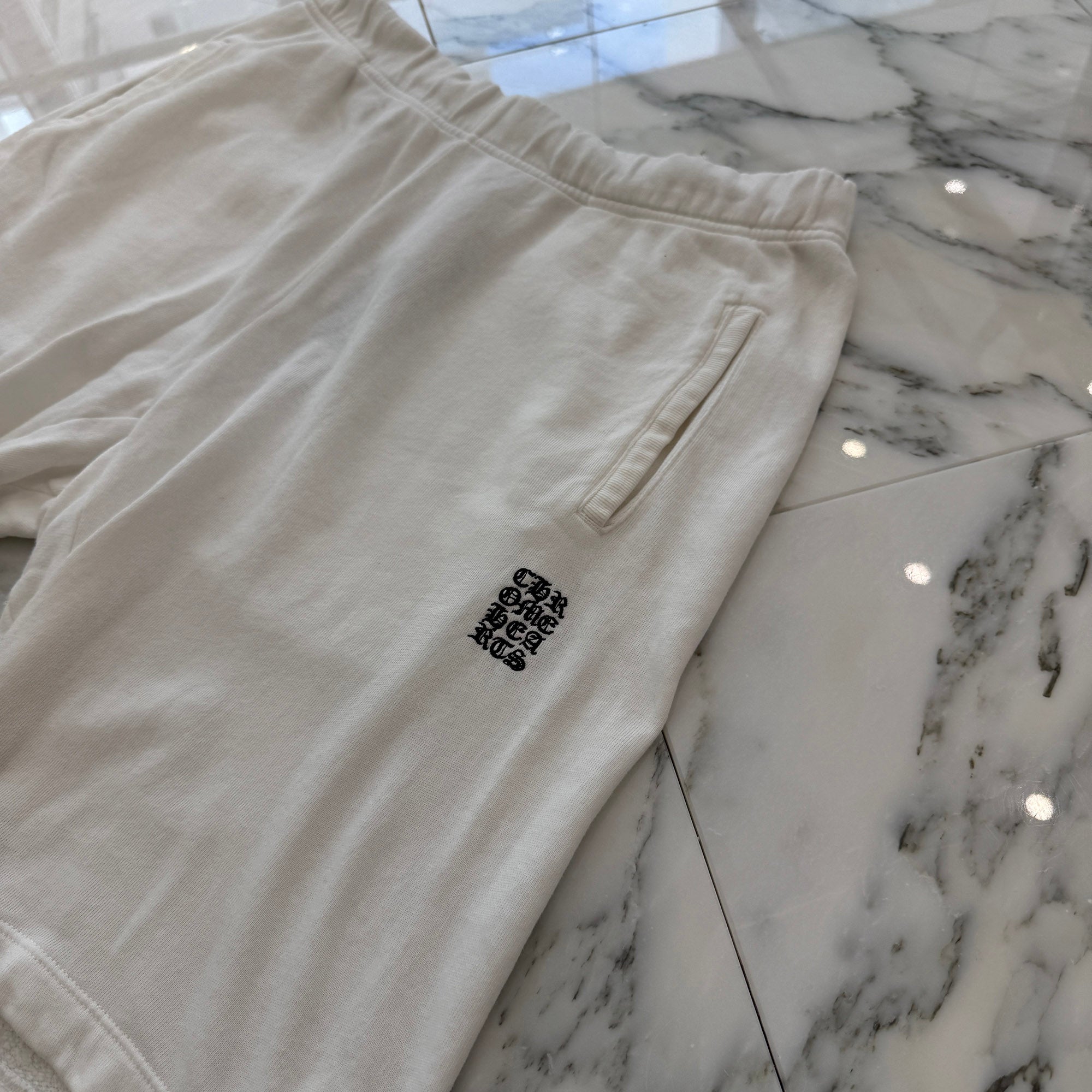 CHROME HEARTS Y NOT Vertical Logo Cross Embroidery Half Pants Size M クロムハーツ ワイノット ヴァーティカルロゴ クロス刺繡 ハーフパンツ サイズM