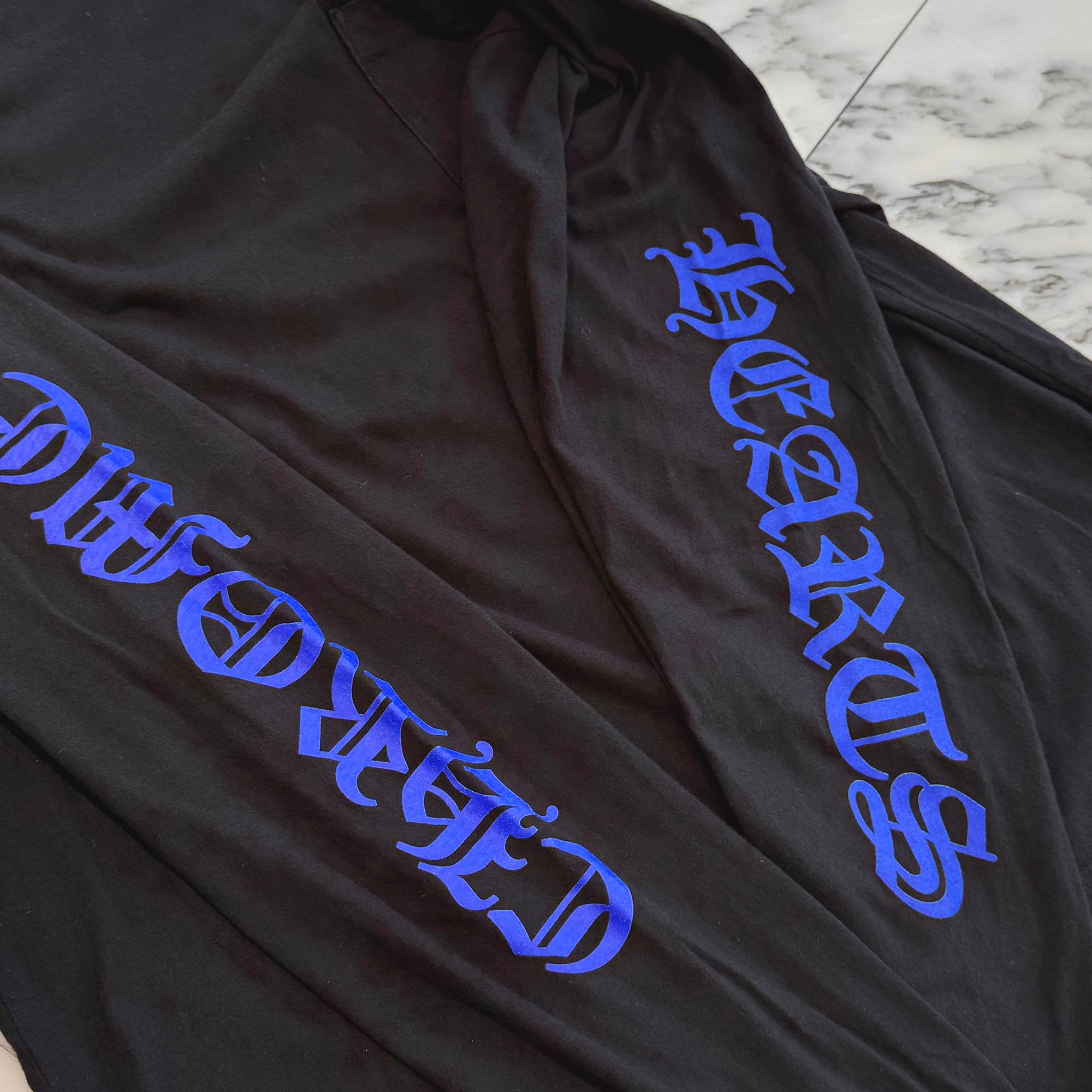 CHROME HEARTS 2024AW Old English Neck Logo Neon Blue Long Sleeve Tee Size XL クロムハーツ オールドイングリッシュネックロゴネオンブルーロングスリーブTシャツ サイズXL