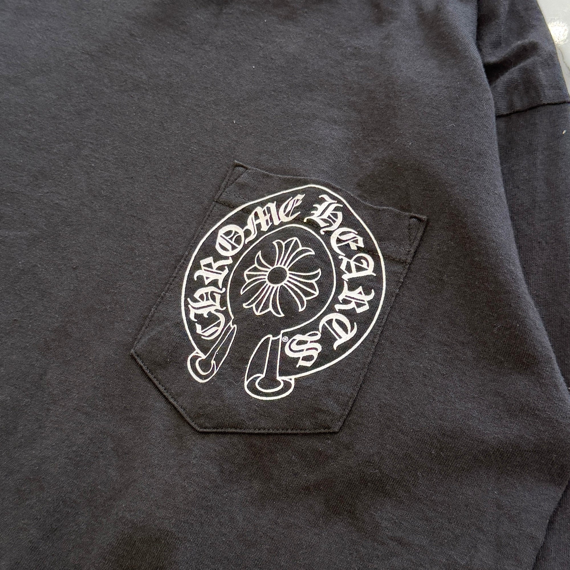 CHROME HEARTS Back Scroll Sleeve CH Plus Star Print Long Sleeve Tee Size L クロムハーツ バックスクロール 袖CHプラス スター ロングスリーブ Tシャツ サイズL