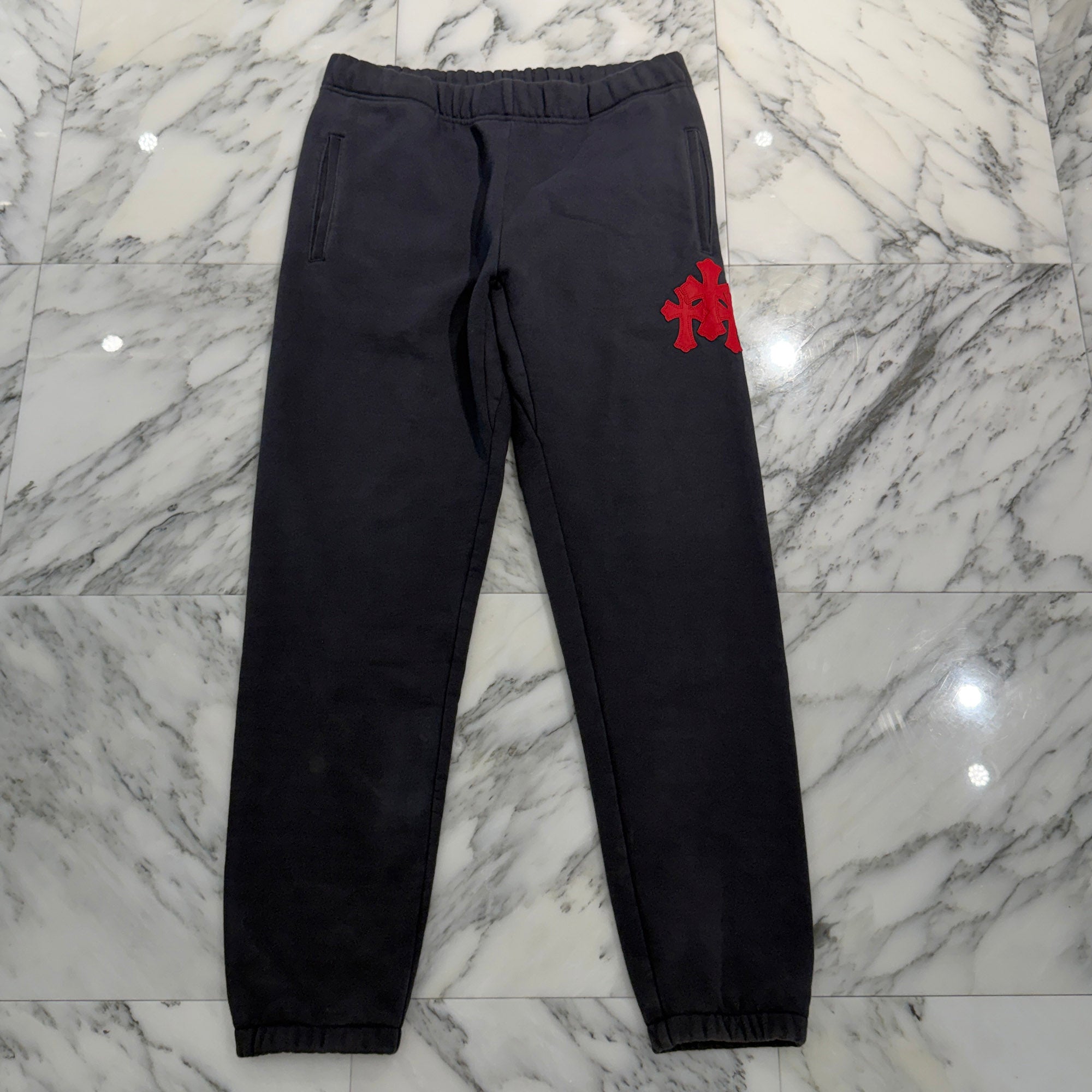 CHROME HEARTS Y NOT 3 Cemetery Cross Leather Patch Sweat Long Pants Size L クロムハーツ ワイノット 3セメタリークロス レザーパッチ スウェットロングパンツ サイズL