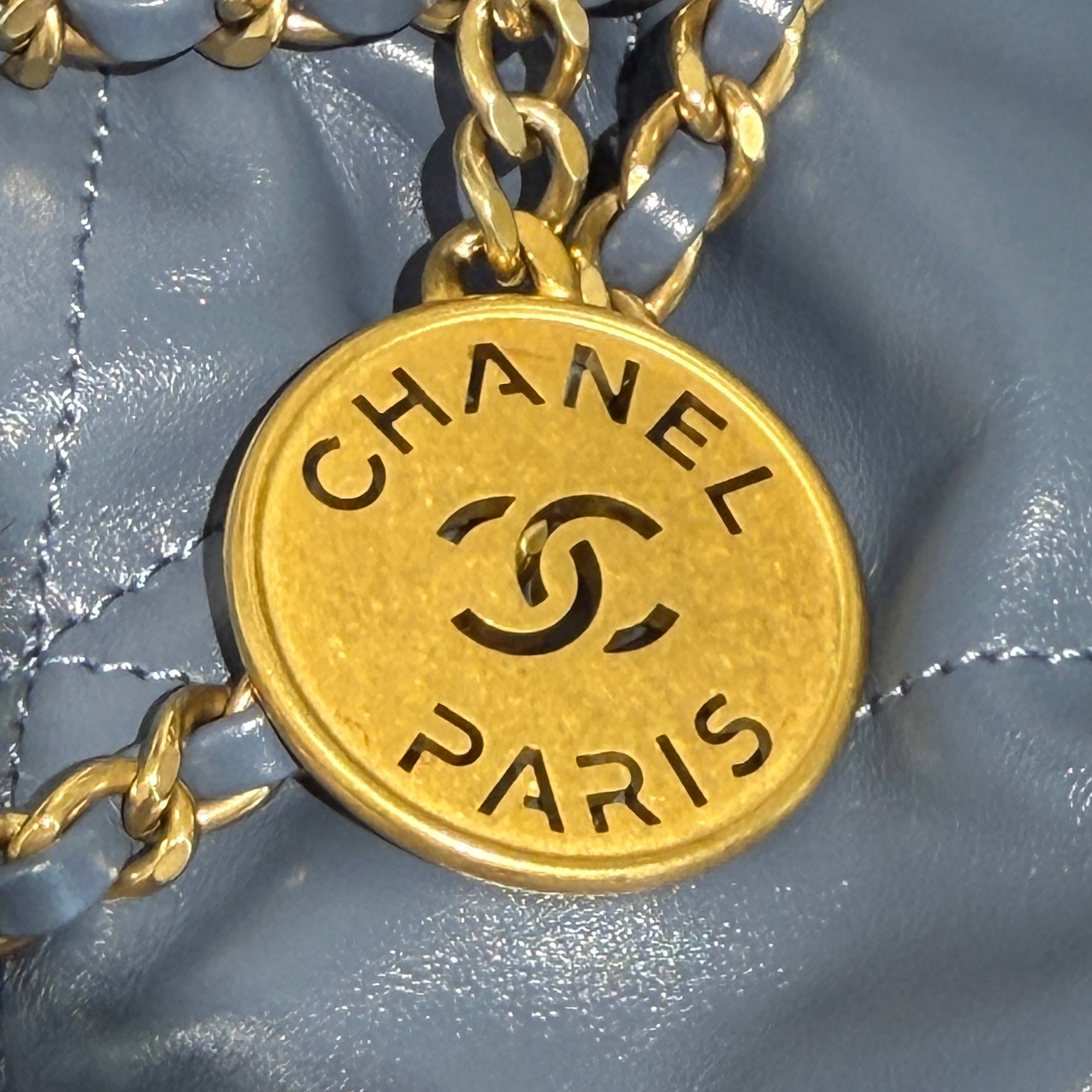 CHANEL 22 2Way Small Shiny Calf Leather Chain Mini Shoulder Bag AS3980 シャネル 22 2Way スモール シャイニーカーフスキン チェーン ミニショルダーバッグ