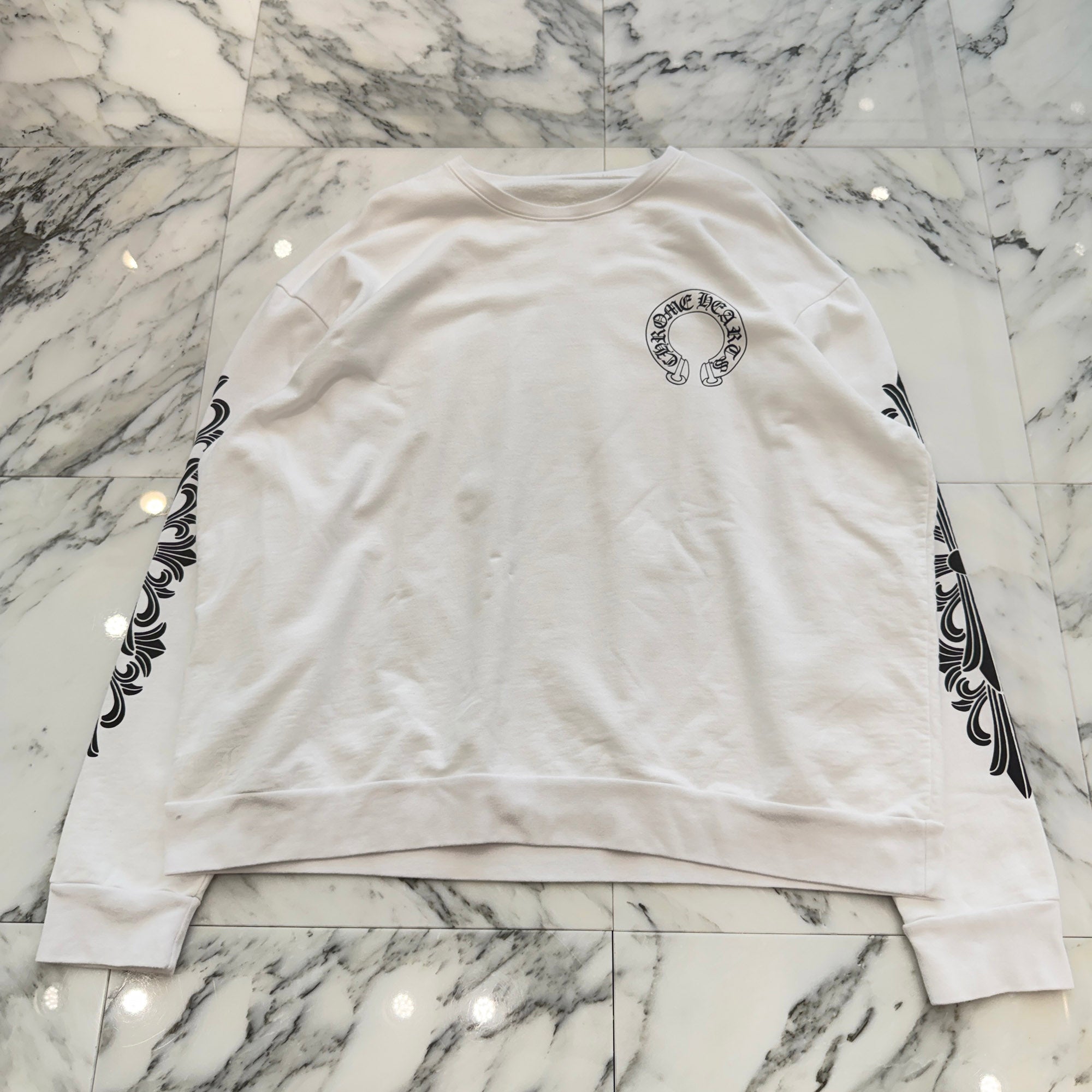 CHROME HEARTS Floral Cross Horseshoe Crewneck Sweat Shirts Size XL クロムハーツ フローラルクロス ホースシュー クルーネック スウェットシャツ サイズXL