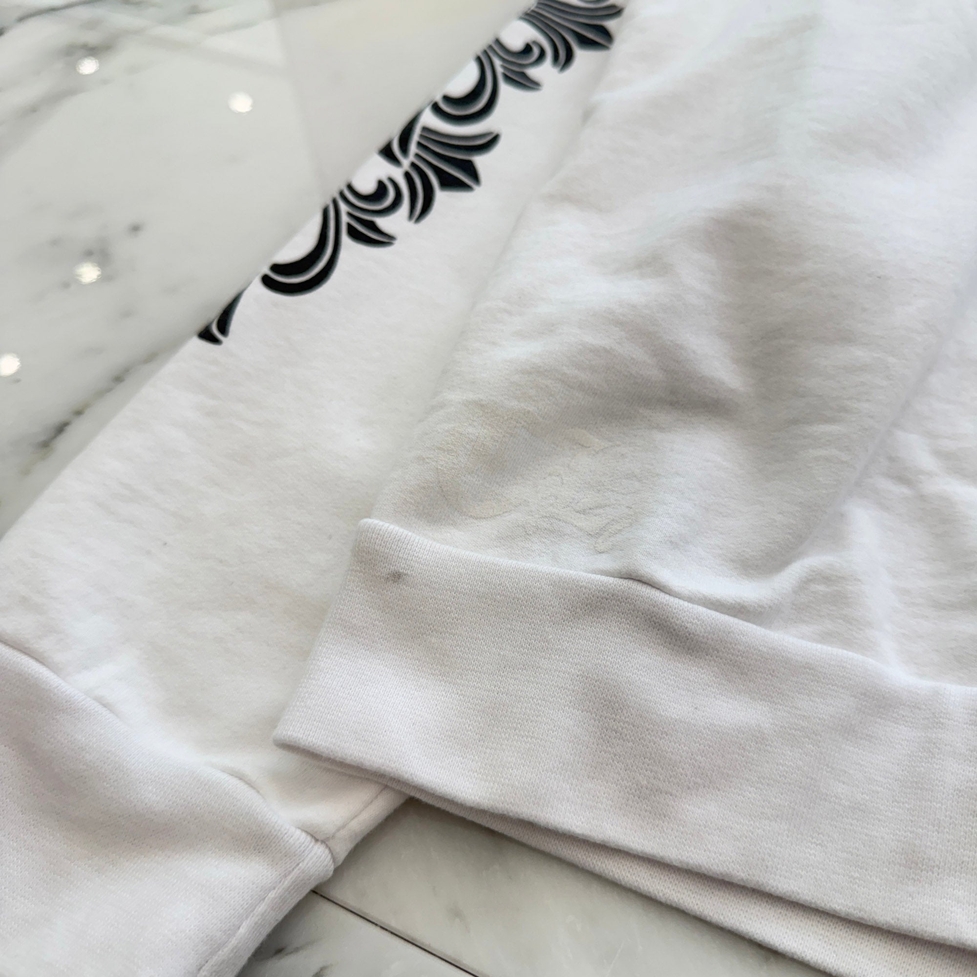 CHROME HEARTS Floral Cross Horseshoe Crewneck Sweat Shirts Size XL クロムハーツ フローラルクロス ホースシュー クルーネック スウェットシャツ サイズXL