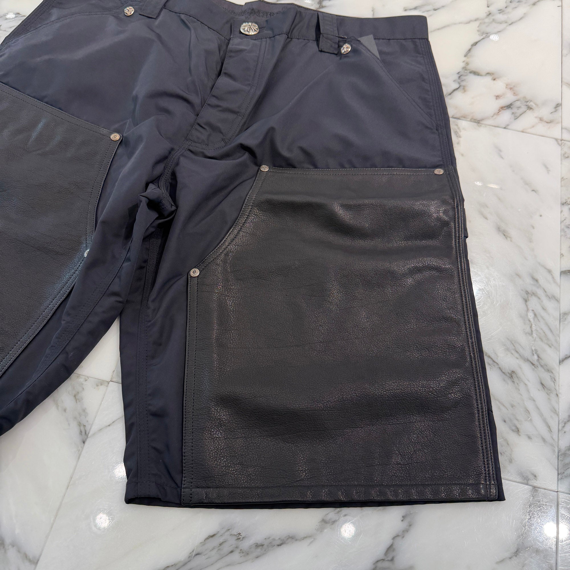 CHROME HEARTS Carpenter Double Knee Leather Cross Patch Nylon Shorts Size 36 クロムハーツ カーペンター ダブルニー レザークロスパッチ ナイロン ショーツ サイズ36