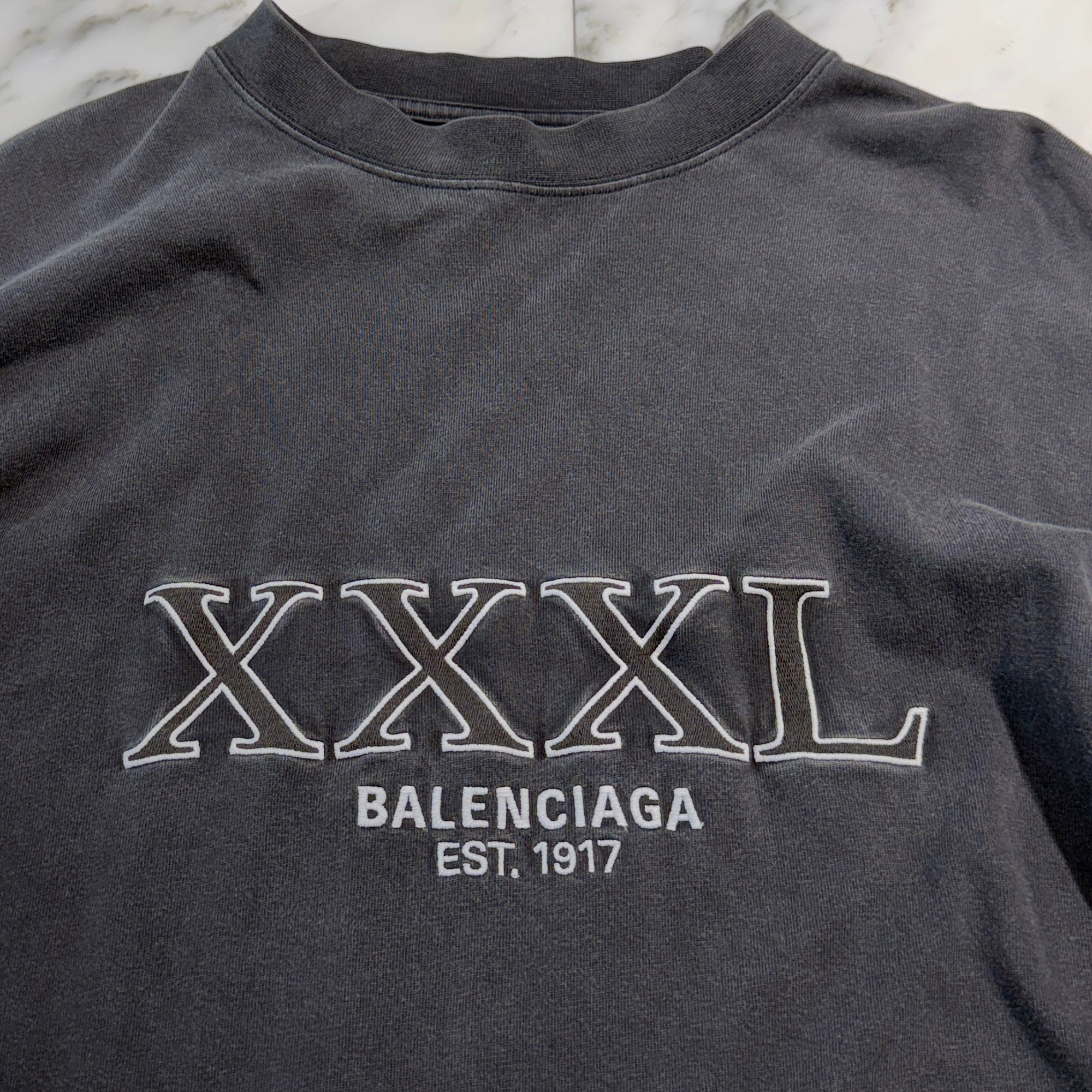 BALENCIAGA 2022AW XXXL Logo Embroidery Long Sleeve Tee 720250 TNVD8 Size 3 バレンシアガ XXXLロゴ エンブロイダリー ロングスリーブ Tシャツ サイズ3