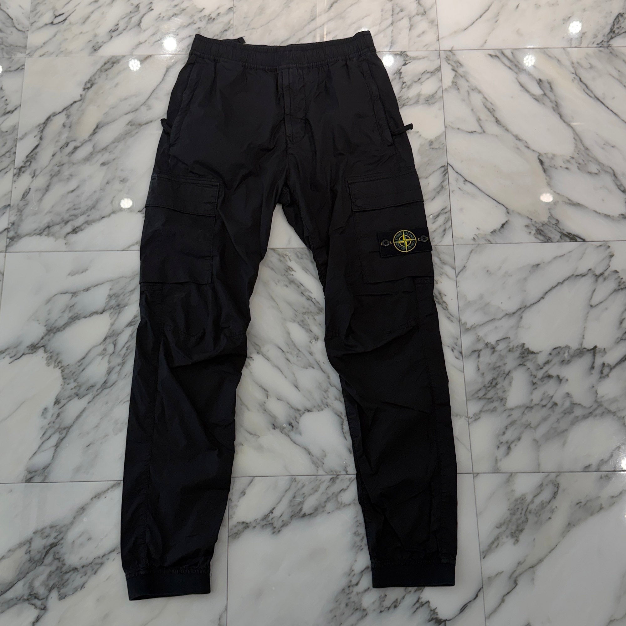 STONE ISLAND 2023SS Garment Dyed Stretch Cotton Shirred Tapered Ribbed Cargo Pants 101531303 Size 28 ストーンアイランド ガーメントダイ コットンストレッチ シャーリングテーパード リブカーゴパンツ サイズ28