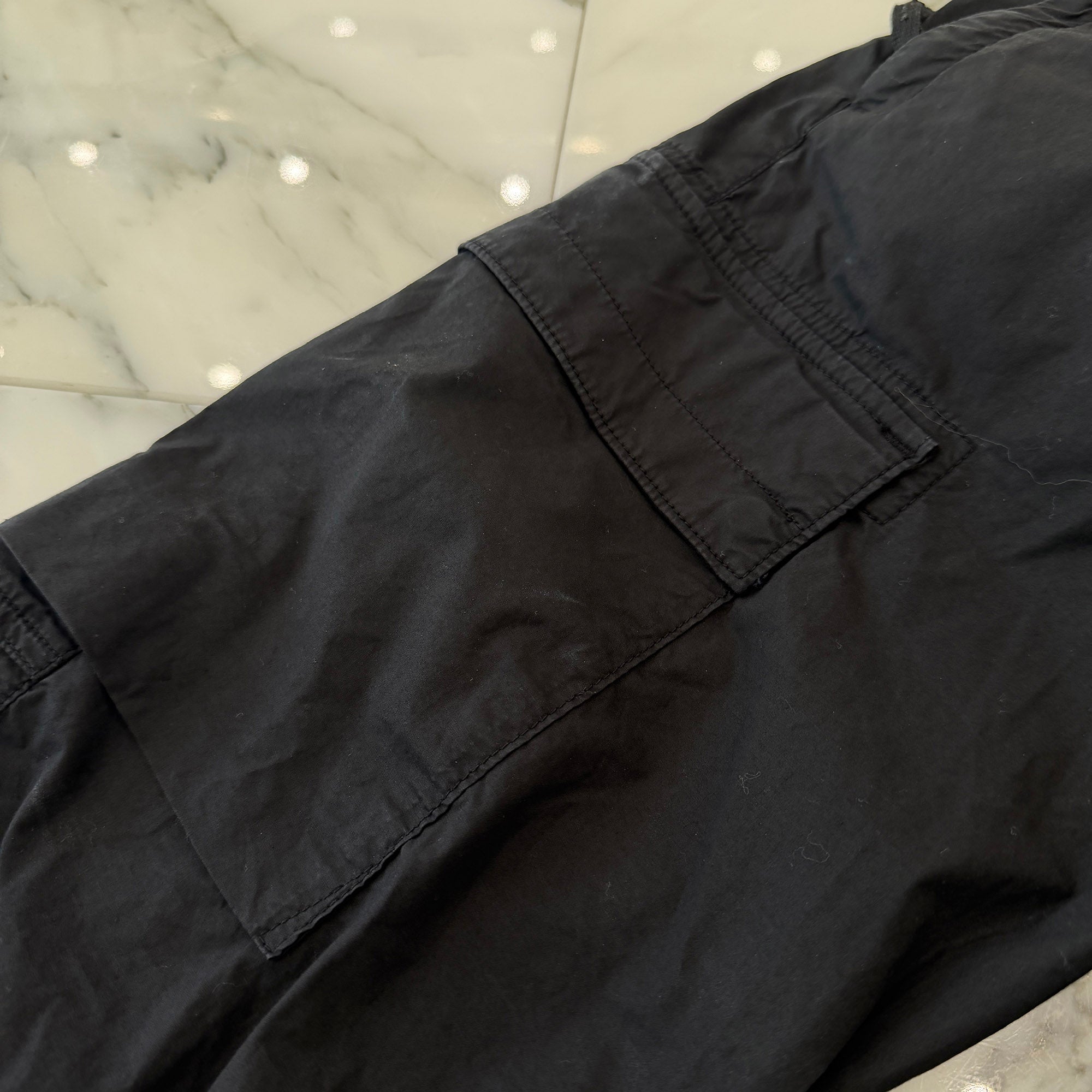 STONE ISLAND 2023SS Garment Dyed Stretch Cotton Shirred Tapered Ribbed Cargo Pants 101531303 Size 28 ストーンアイランド ガーメントダイ コットンストレッチ シャーリングテーパード リブカーゴパンツ サイズ28